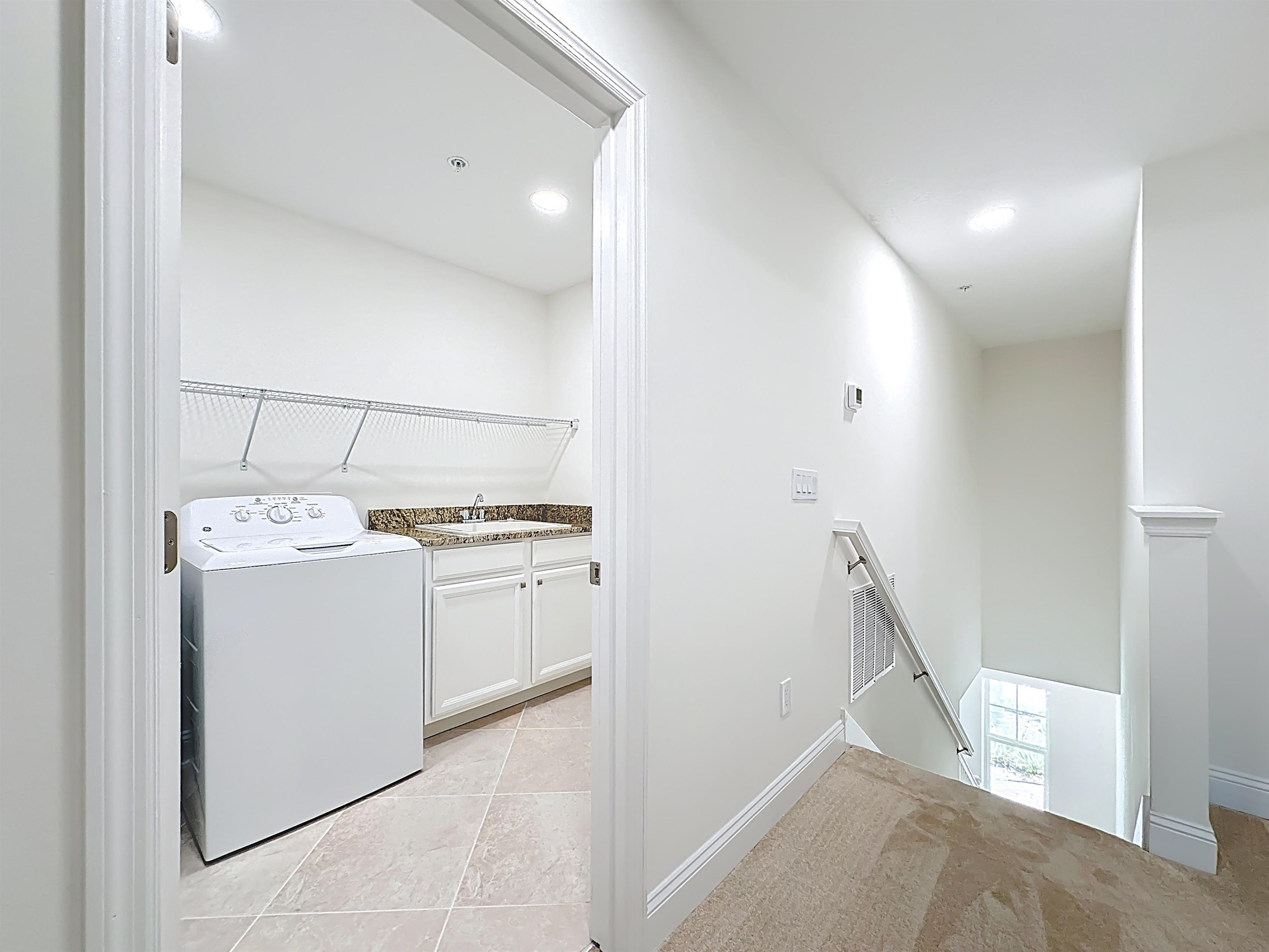 Image 19 of 43 For 251 Grand Ravine Dr