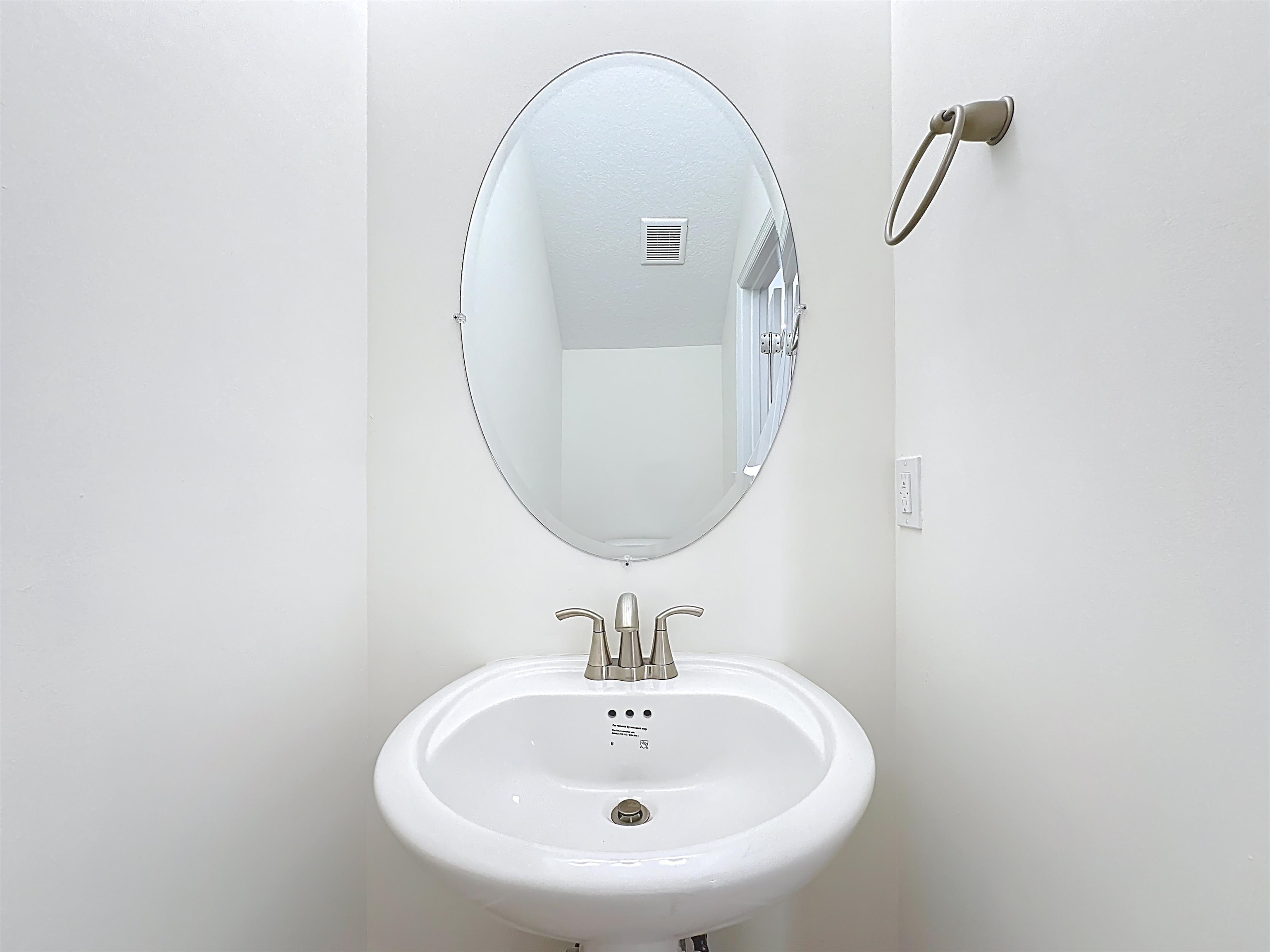 Image 5 of 43 For 251 Grand Ravine Dr