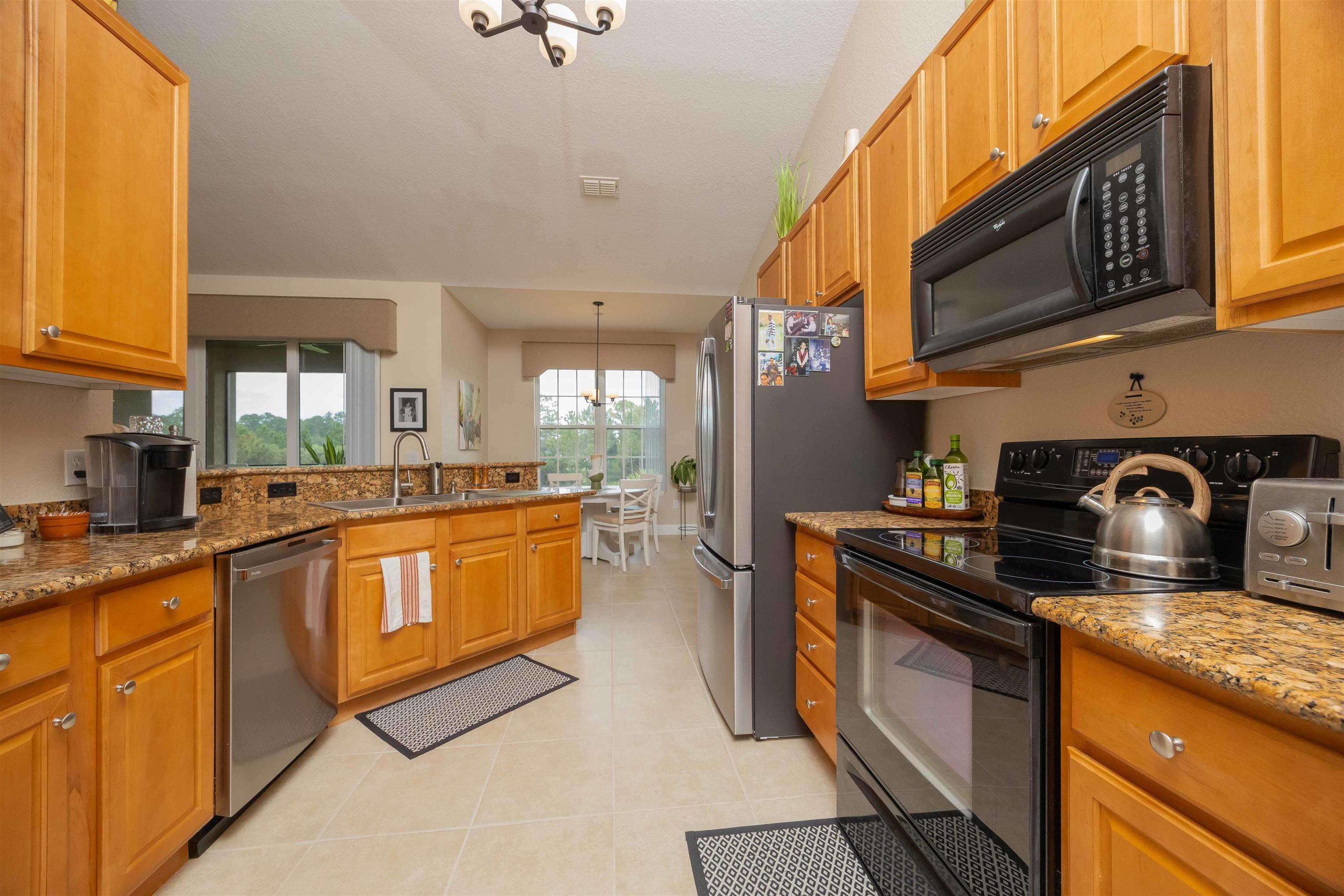 Image 14 of 62 For 120 Casa Bella Ln