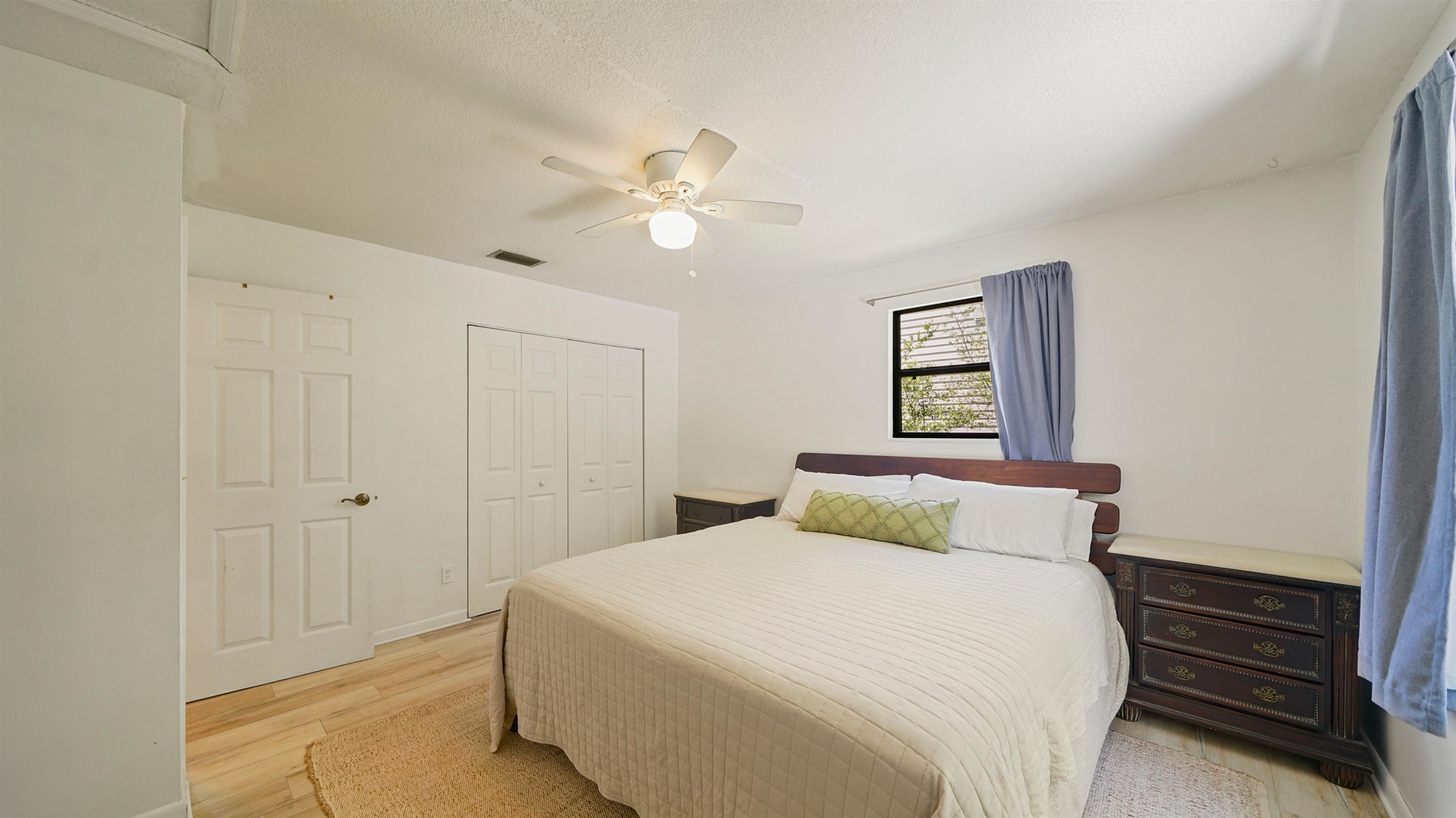 Image 20 of 44 For 212 A St  