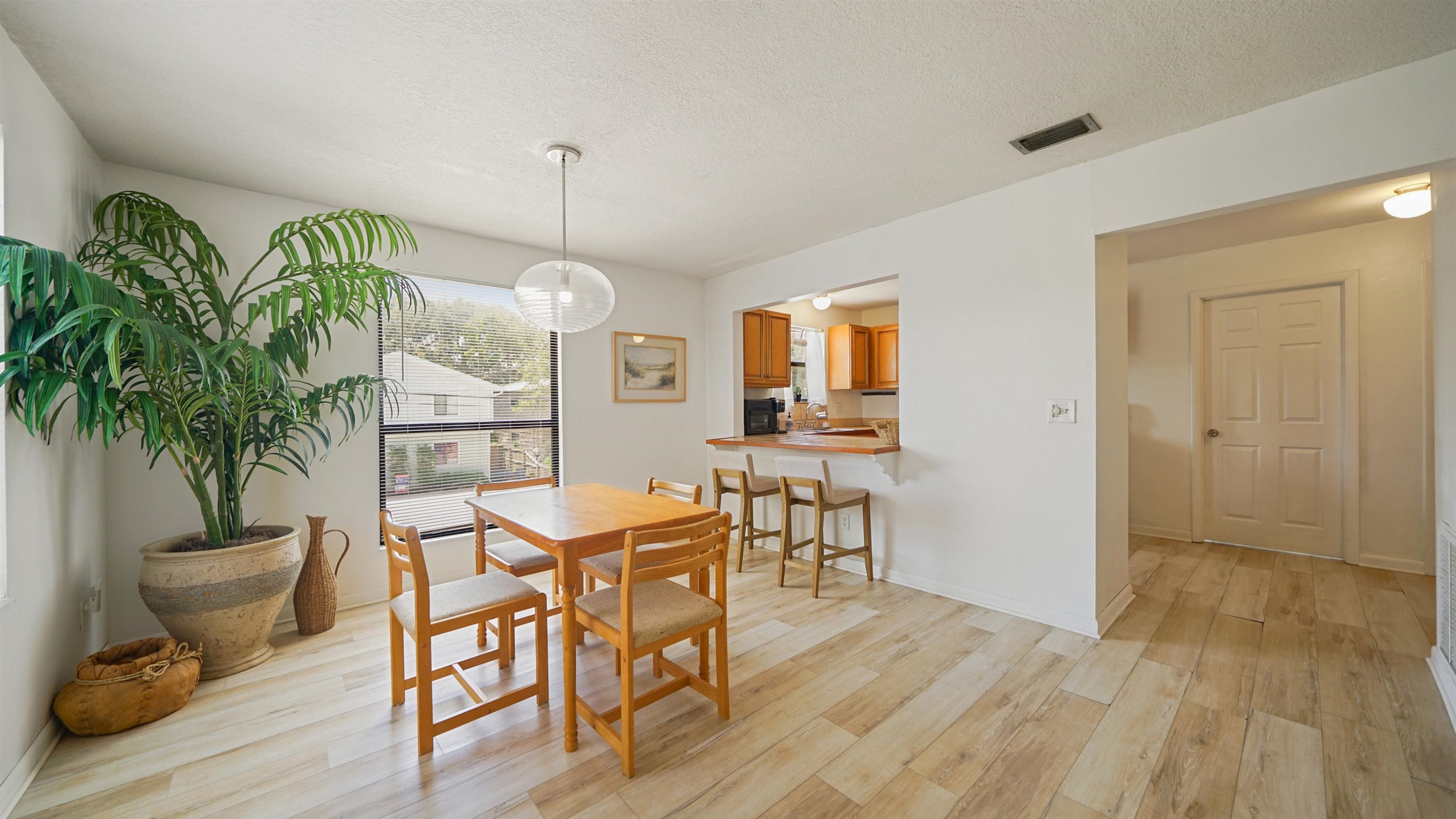 Image 7 of 44 For 212 A St  