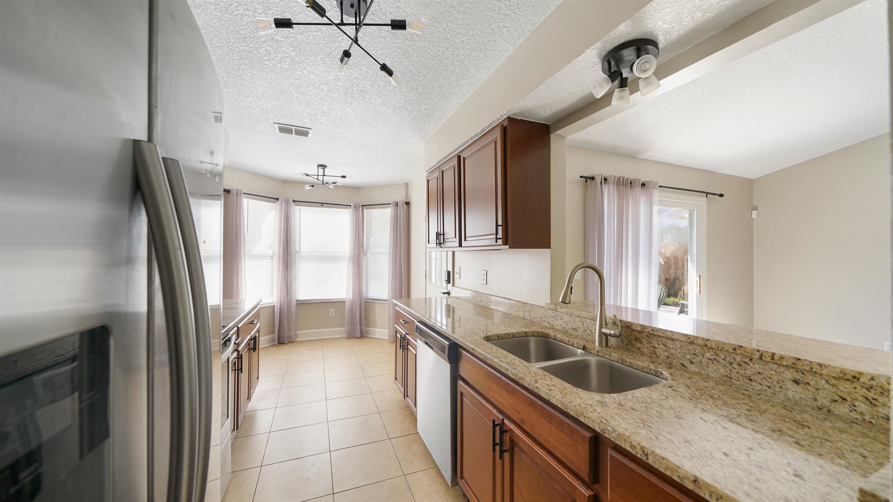 Image 10 of 27 For 3255 Dowitcher Ln