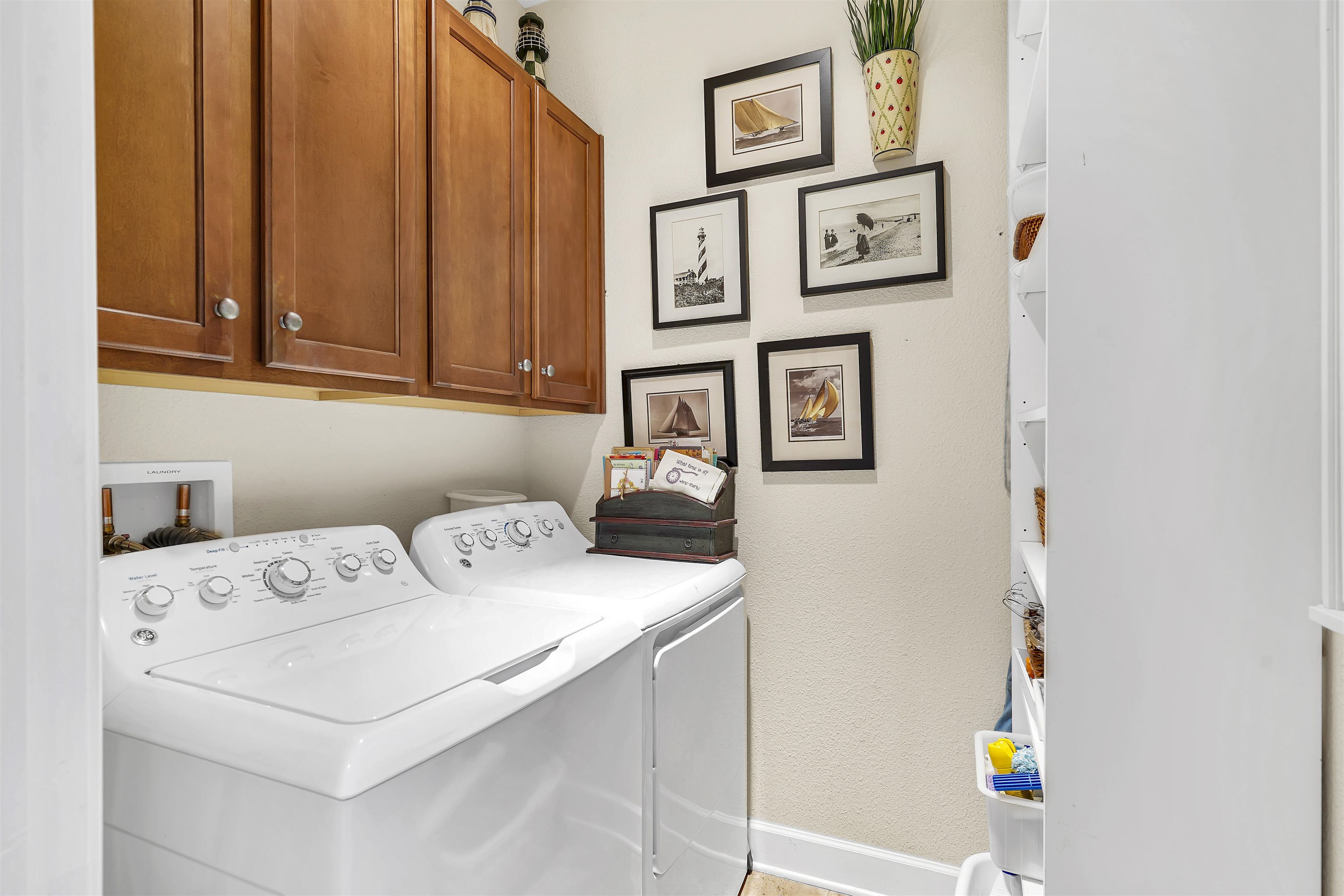 Image 31 of 38 For 325 Ocean Grande Dr S 304