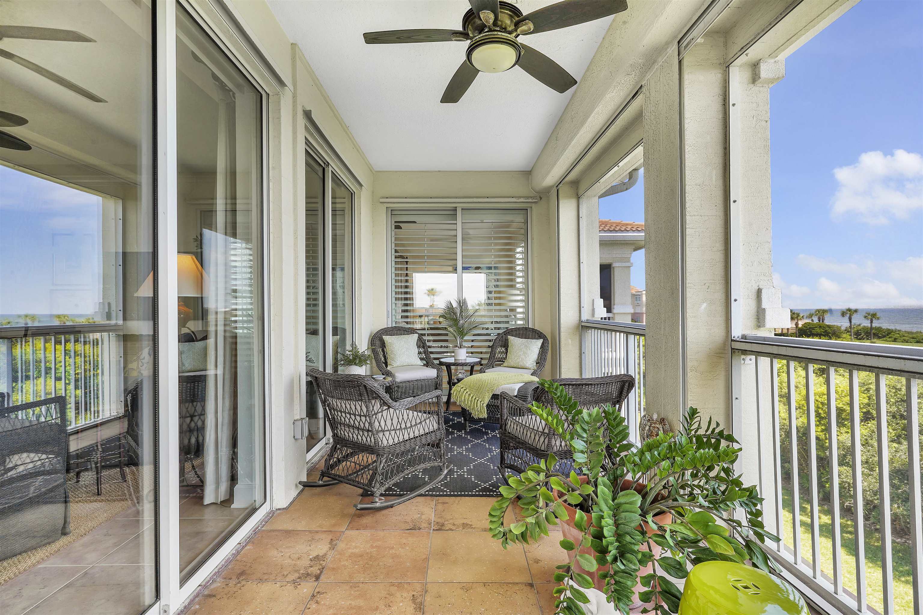 Image 32 of 38 For 325 Ocean Grande Dr S 304