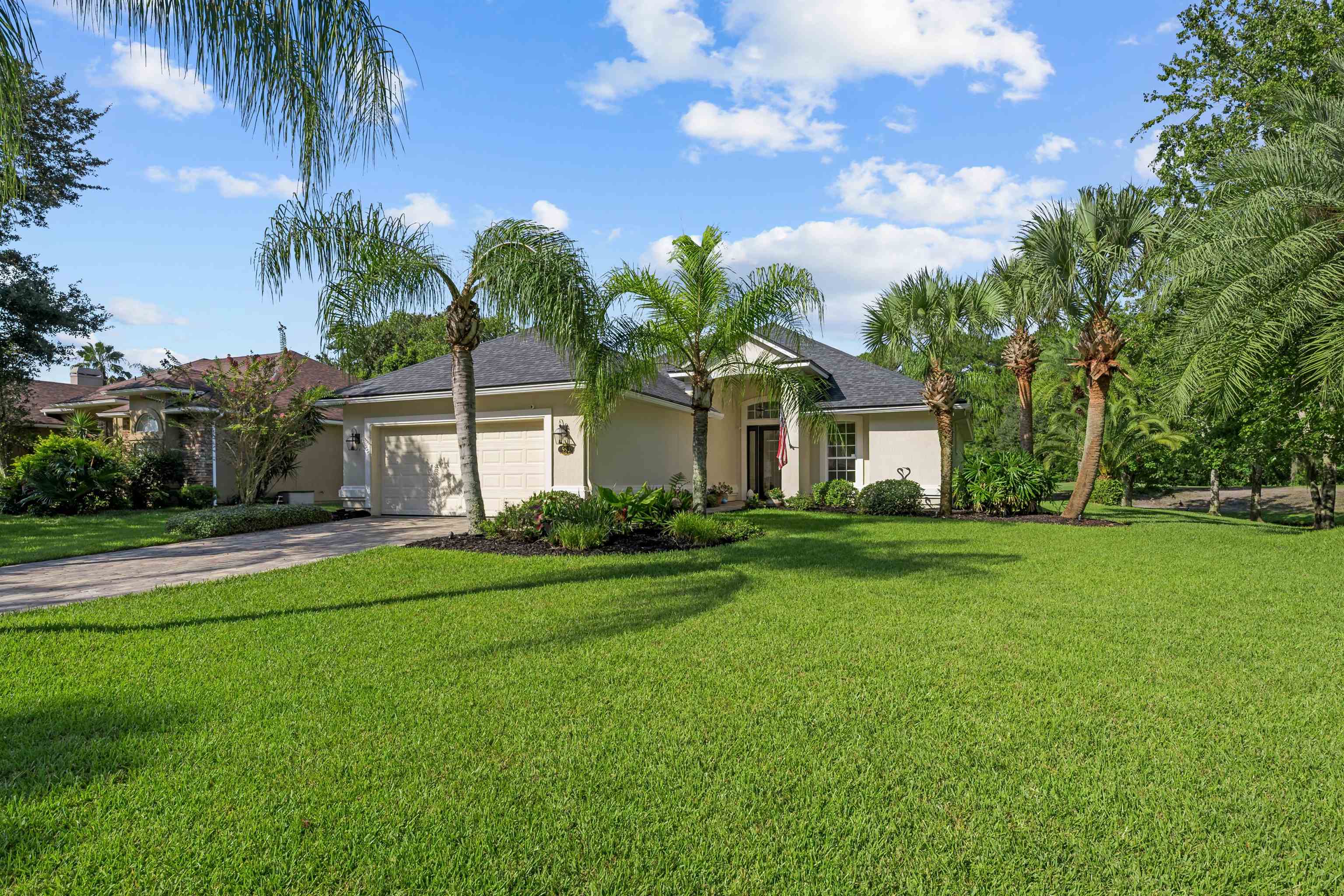 Image 38 of 57 For 993 Oxford Dr