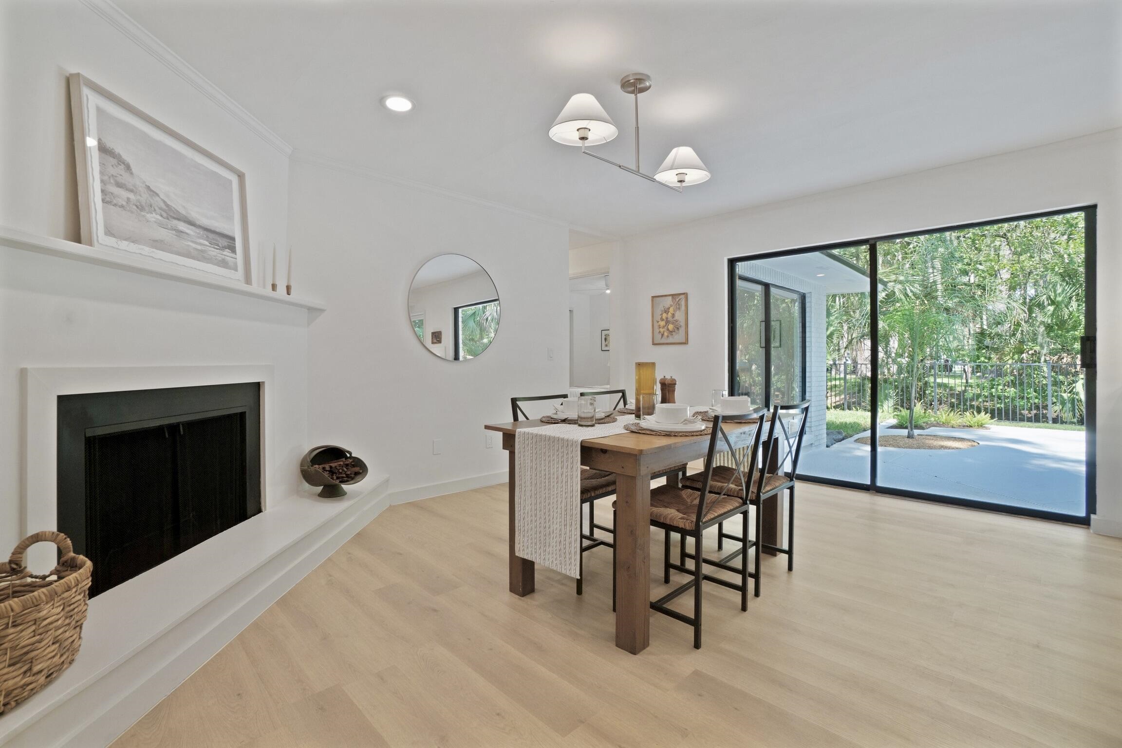 Image 6 of 44 For 91 Rio Dr