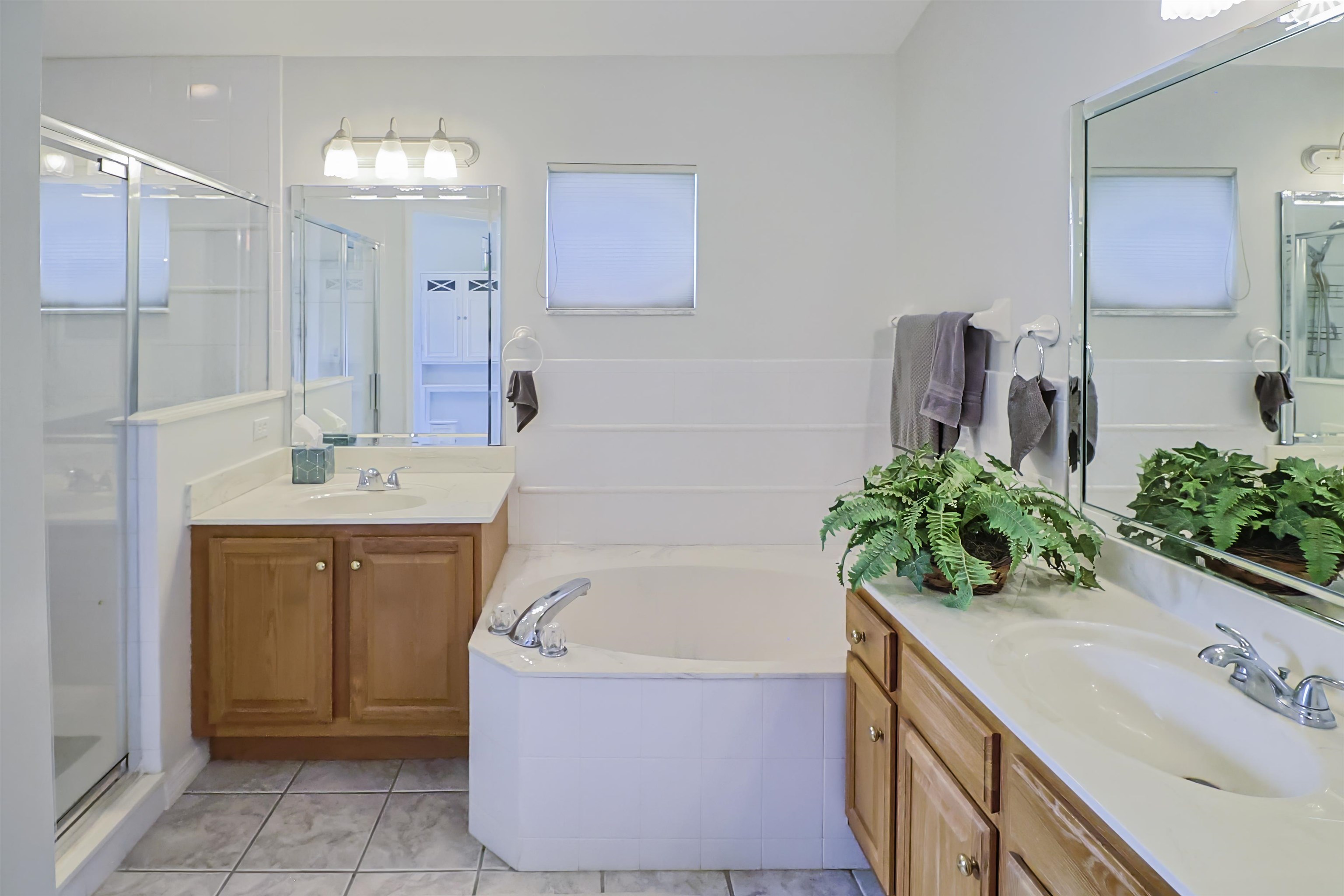 Image 30 of 57 For 473 San Nicolas Way