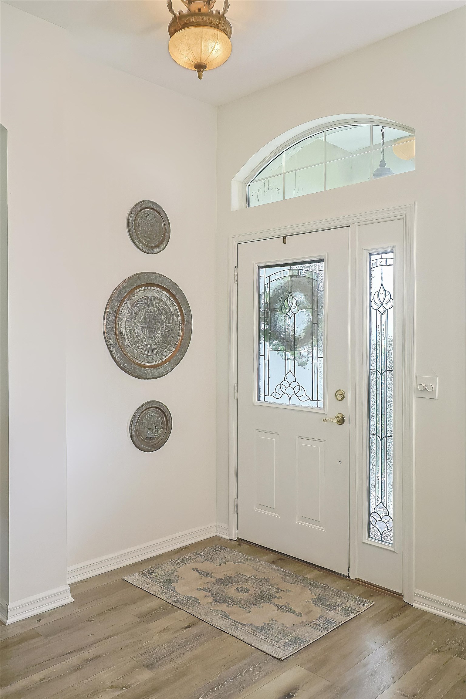 Image 8 of 57 For 473 San Nicolas Way