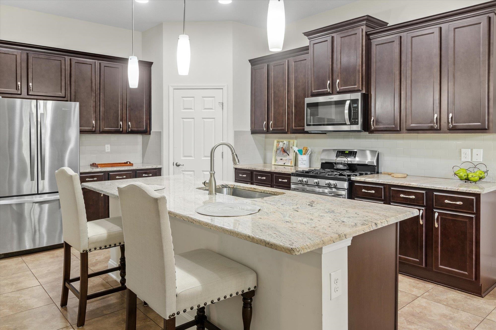Image 14 of 60 For 256 Vivian James Dr