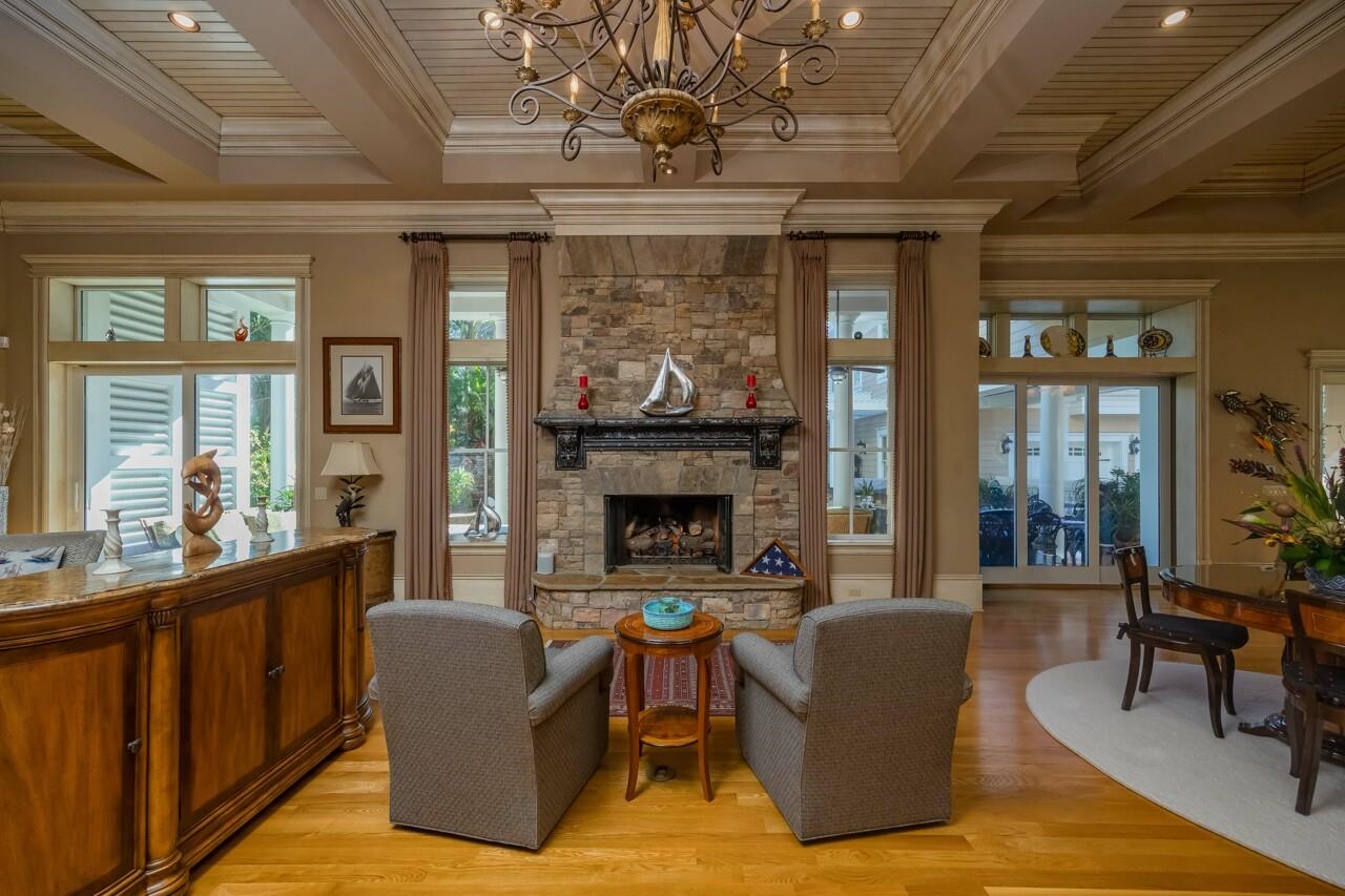 Image 18 of 81 For 924 Ocean Palm Way