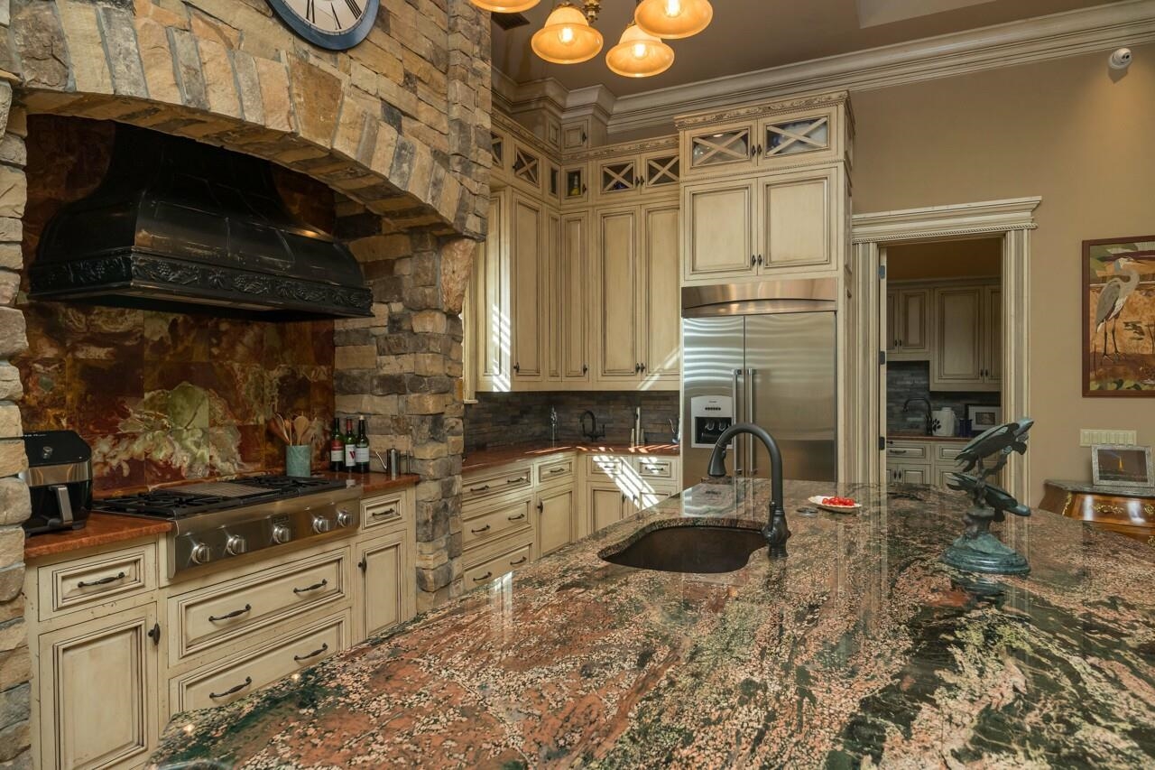 Image 22 of 81 For 924 Ocean Palm Way