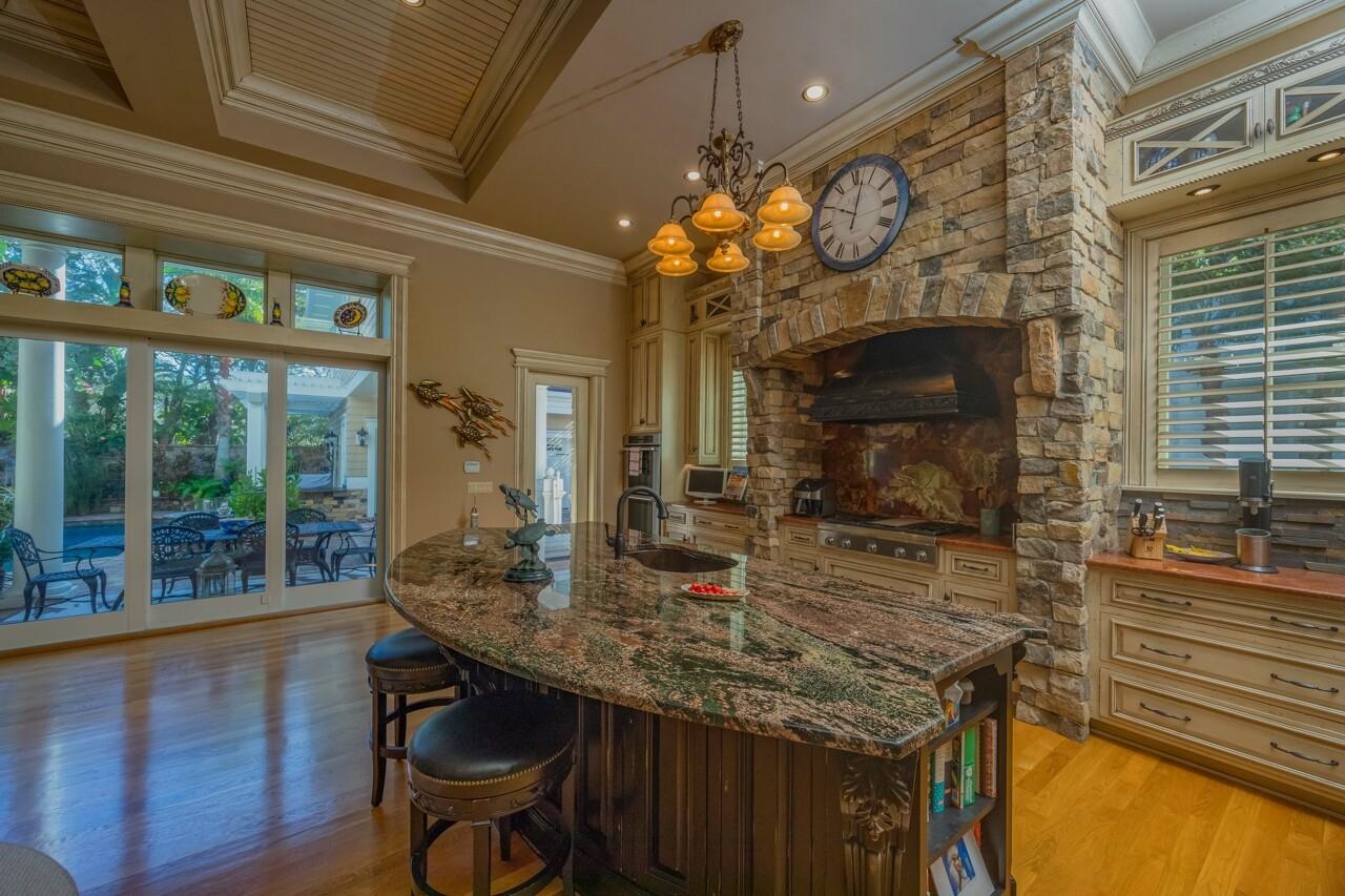 Image 23 of 81 For 924 Ocean Palm Way