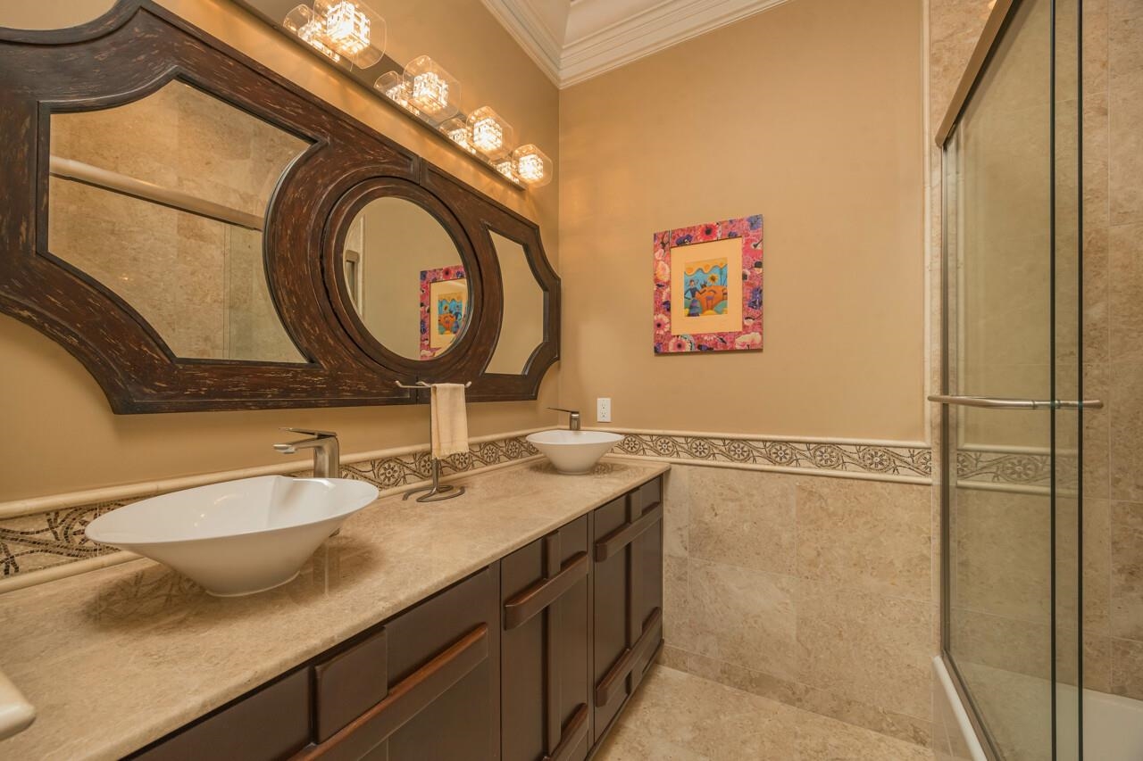 Image 48 of 81 For 924 Ocean Palm Way