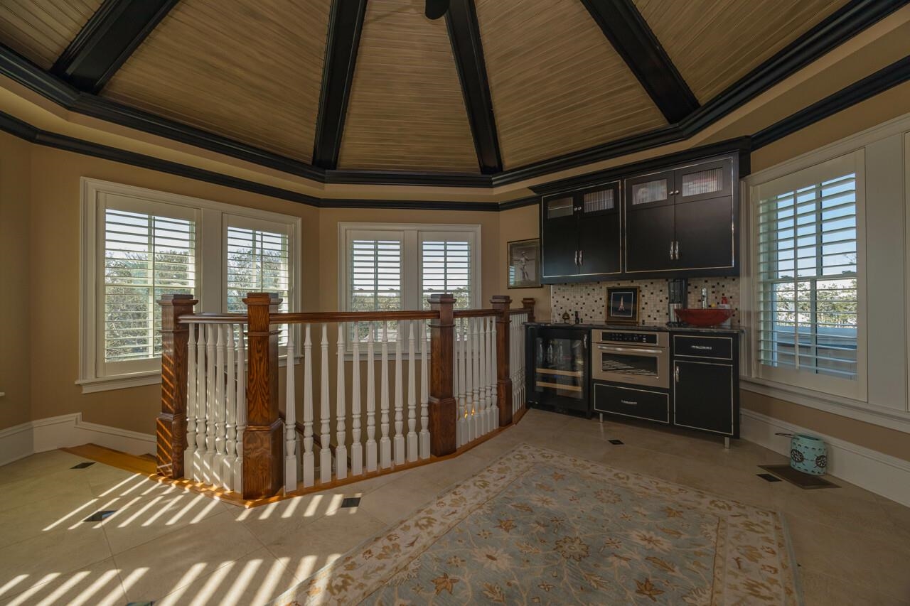 Image 53 of 81 For 924 Ocean Palm Way