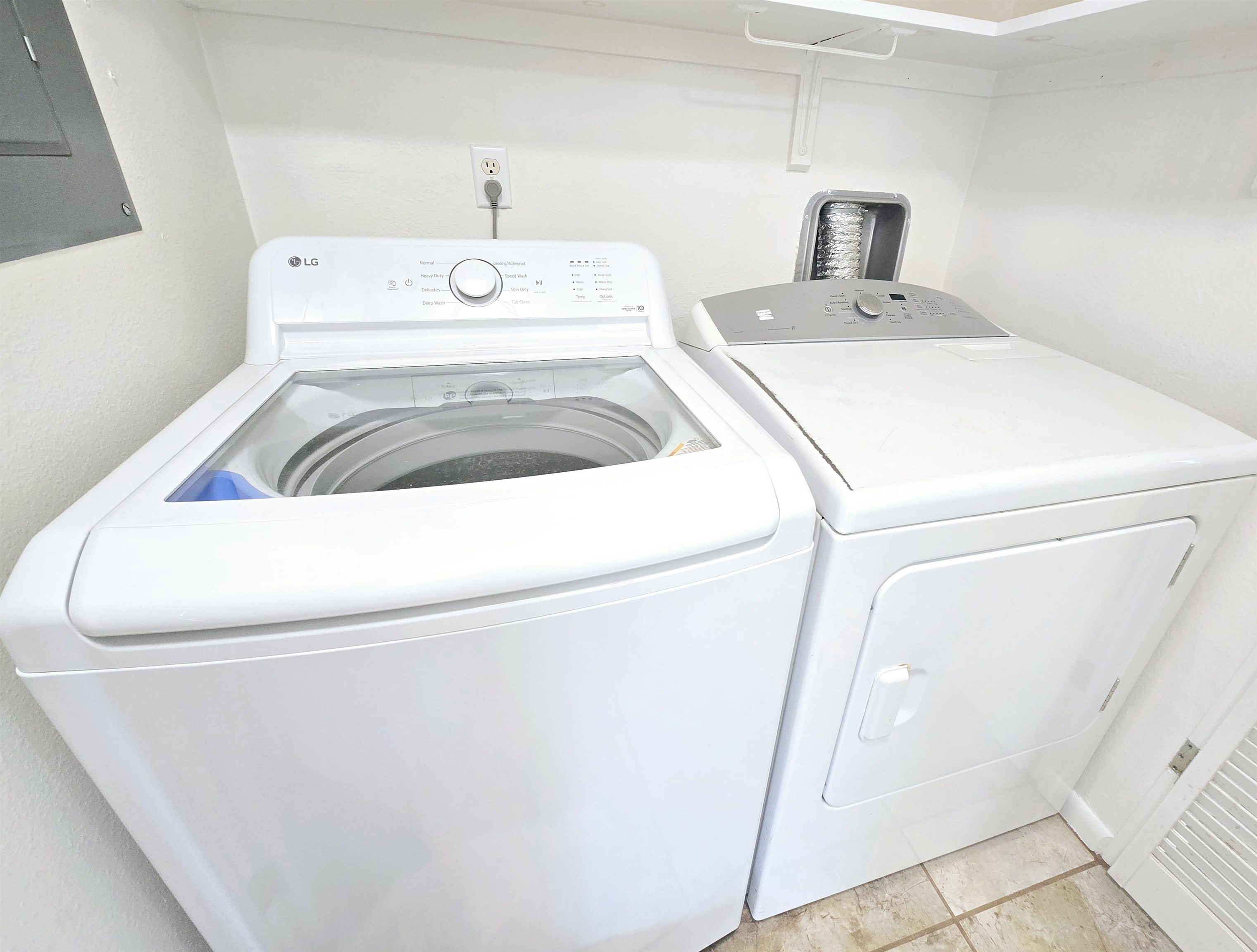 Image 25 of 50 For 1016 Dorado Dr