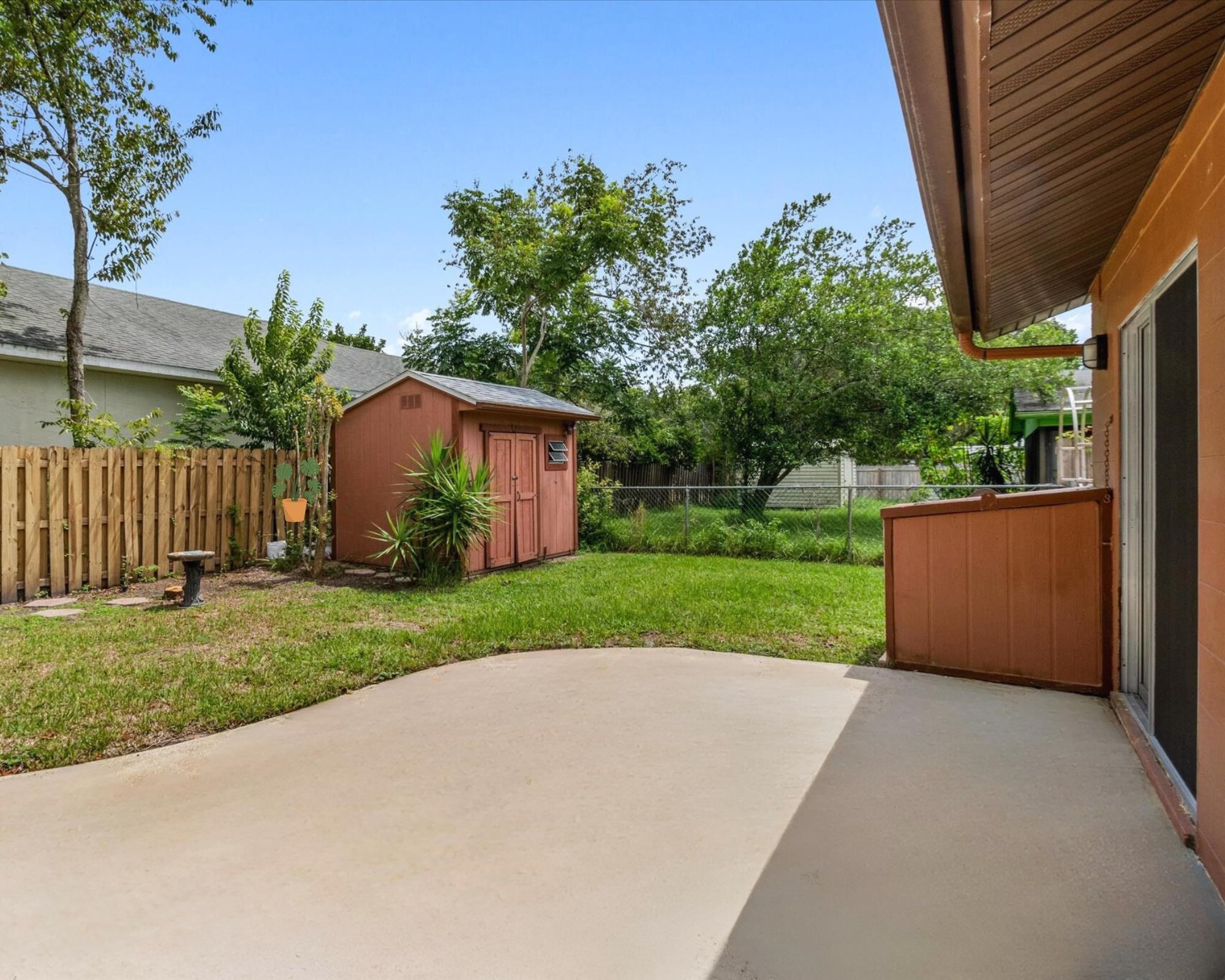 Image 31 of 50 For 1016 Dorado Dr