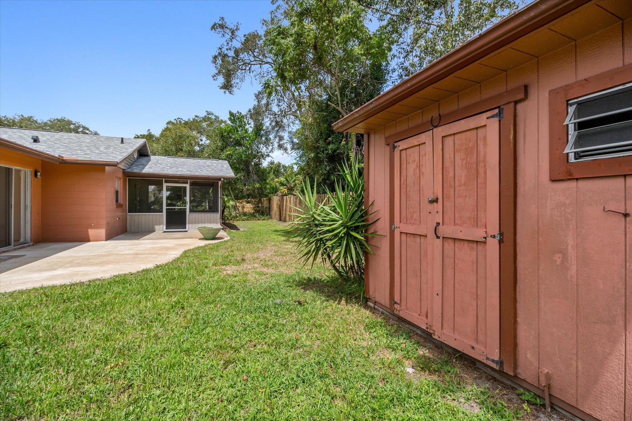 Image 32 of 50 For 1016 Dorado Dr