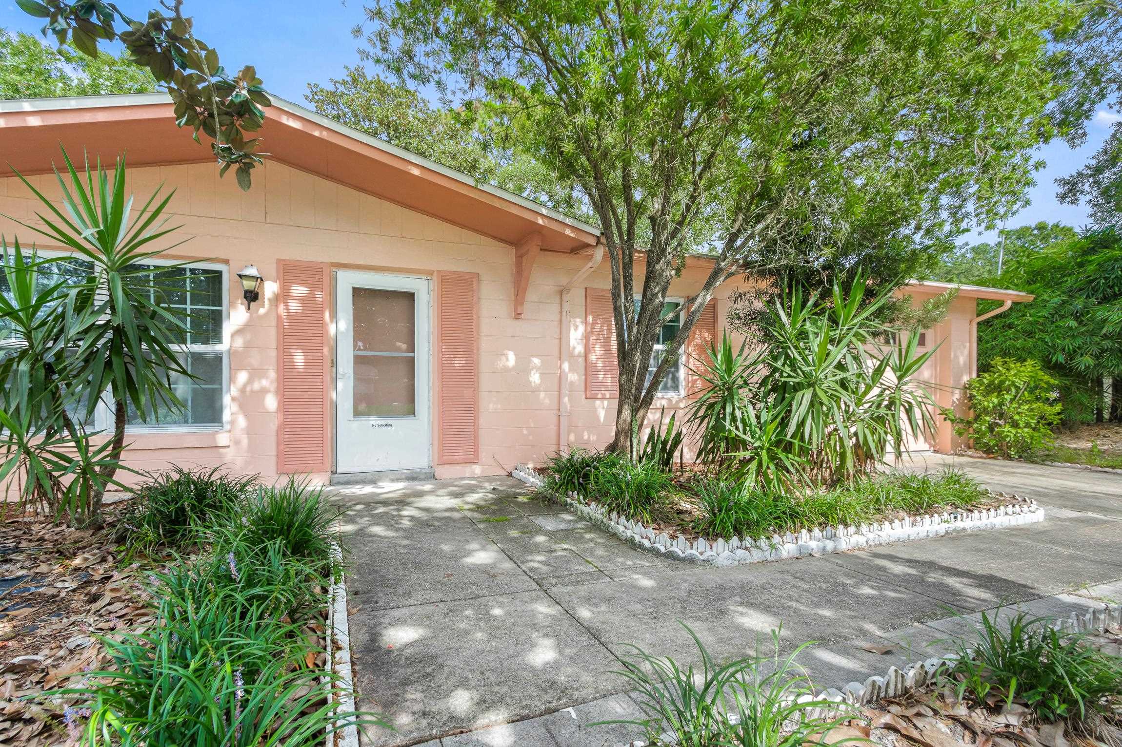 Image 29 of 32 For 992 Dorado Dr