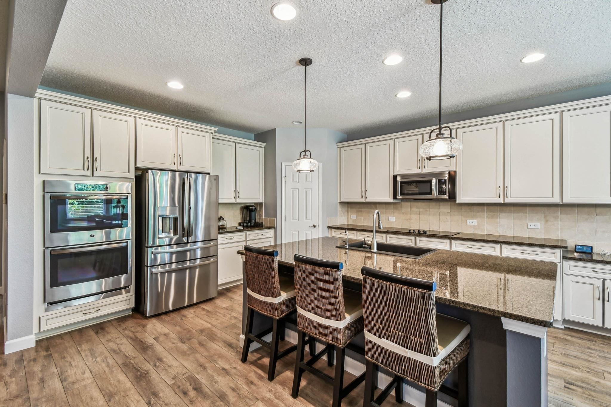 Image 12 of 65 For 259 Deerfield Glen Dr