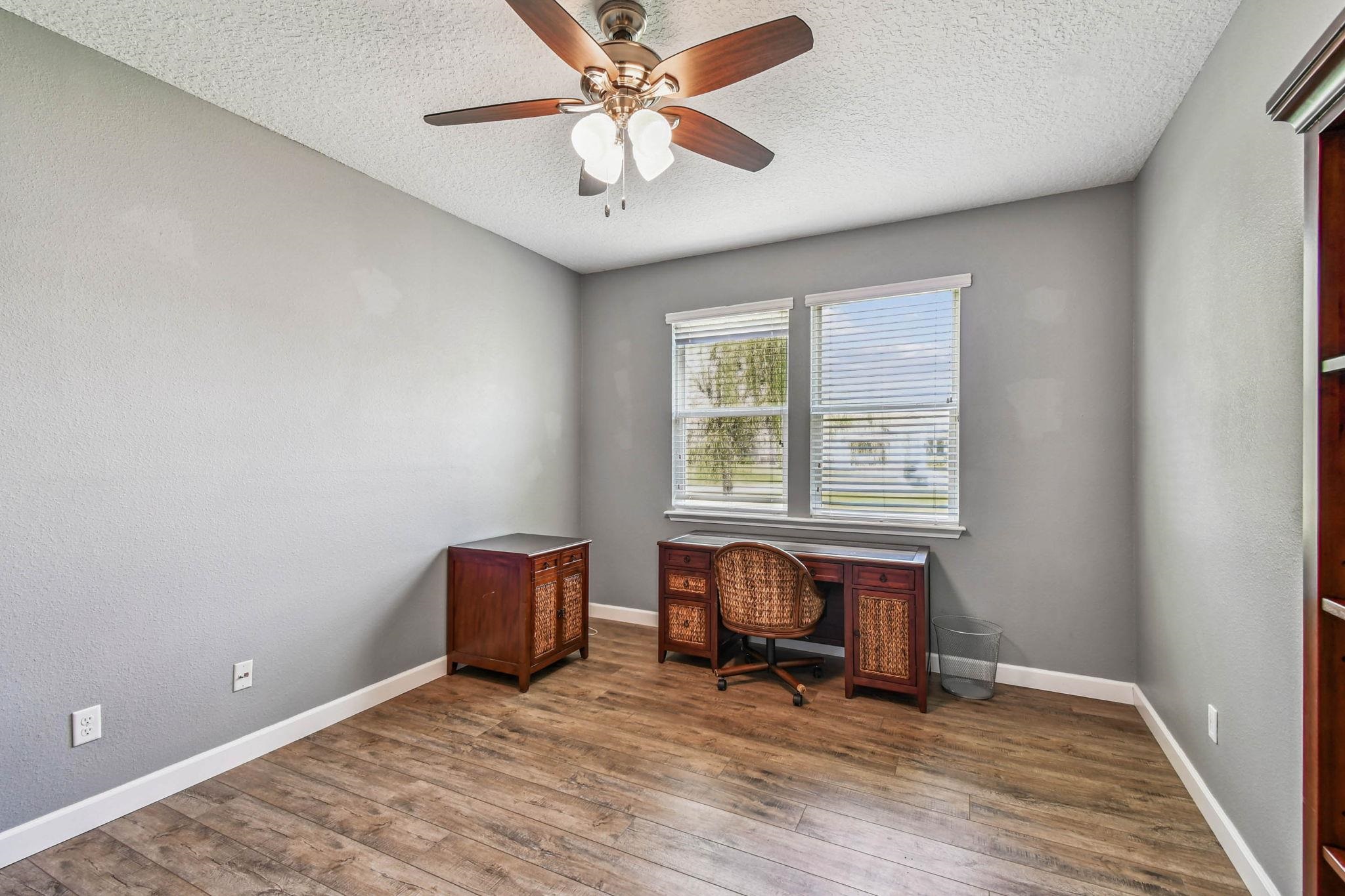 Image 19 of 65 For 259 Deerfield Glen Dr