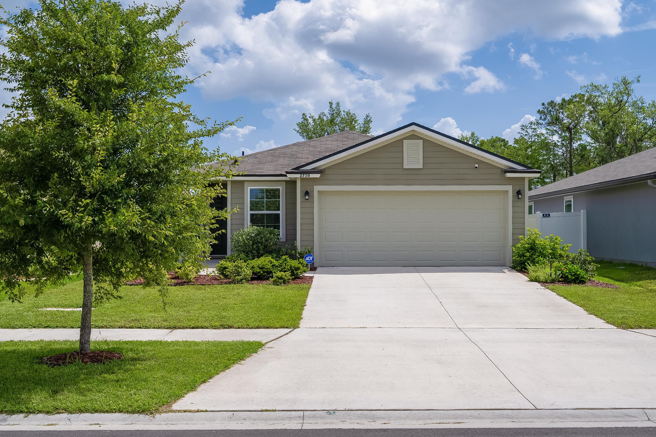 Image 10 of 77 For 2730 Oak Stream Dr