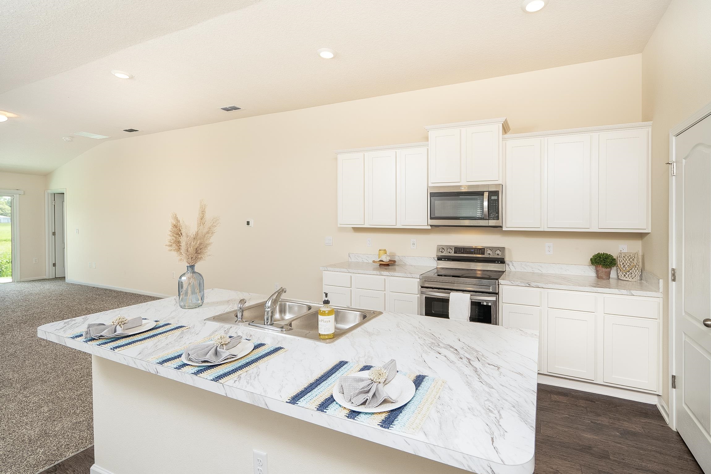 Image 22 of 77 For 2730 Oak Stream Dr