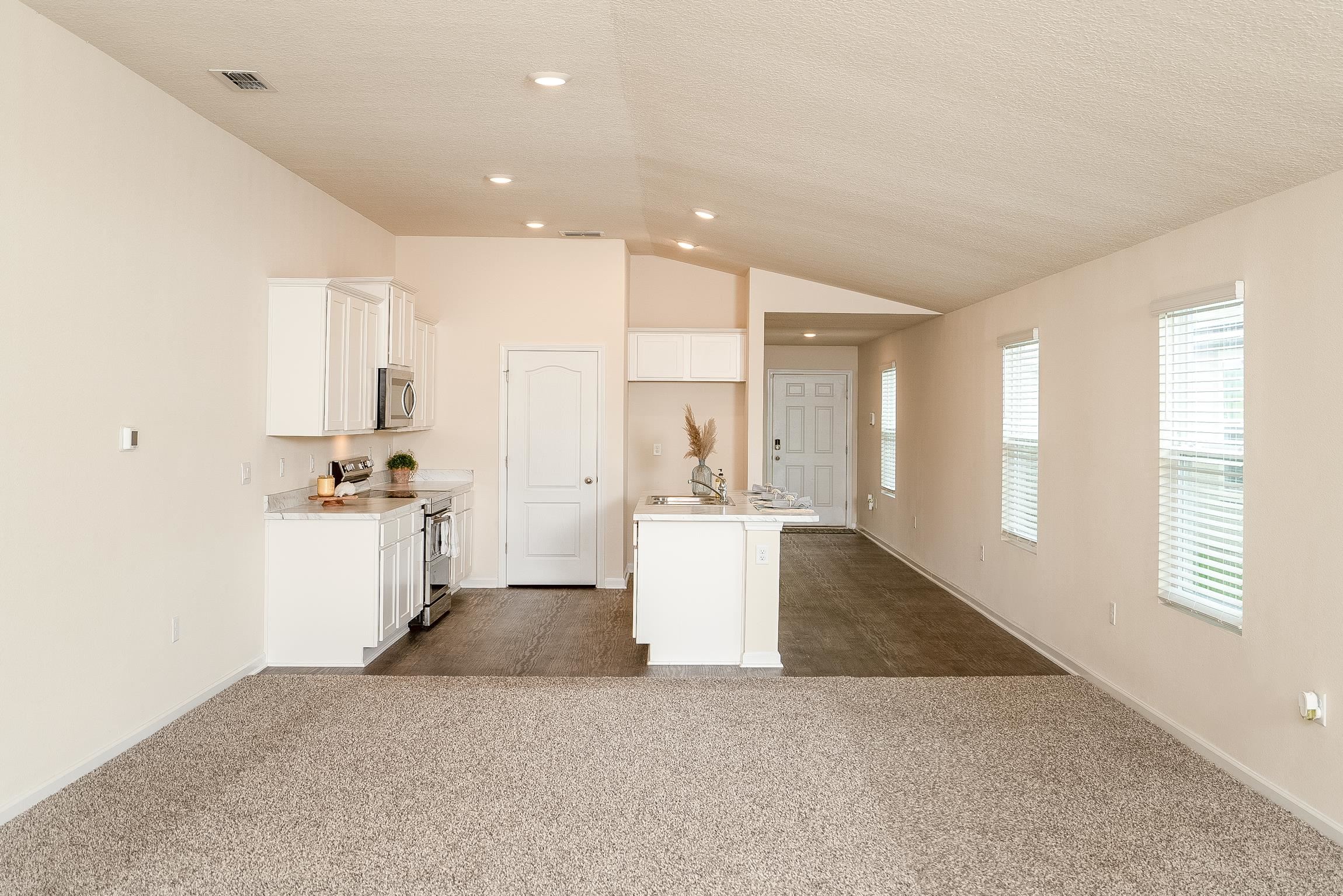 Image 24 of 77 For 2730 Oak Stream Dr