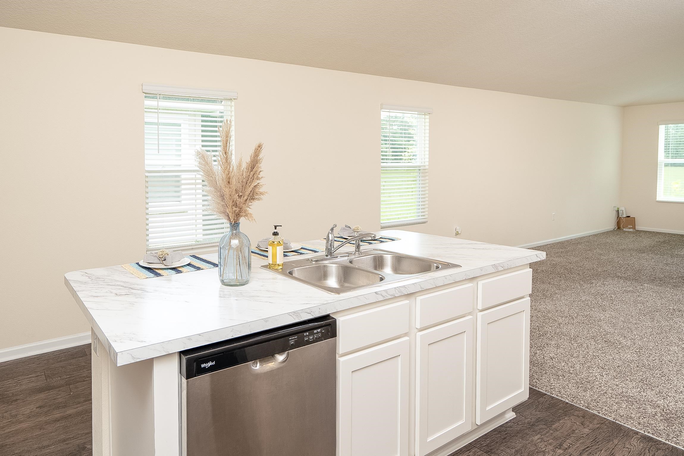 Image 30 of 77 For 2730 Oak Stream Dr