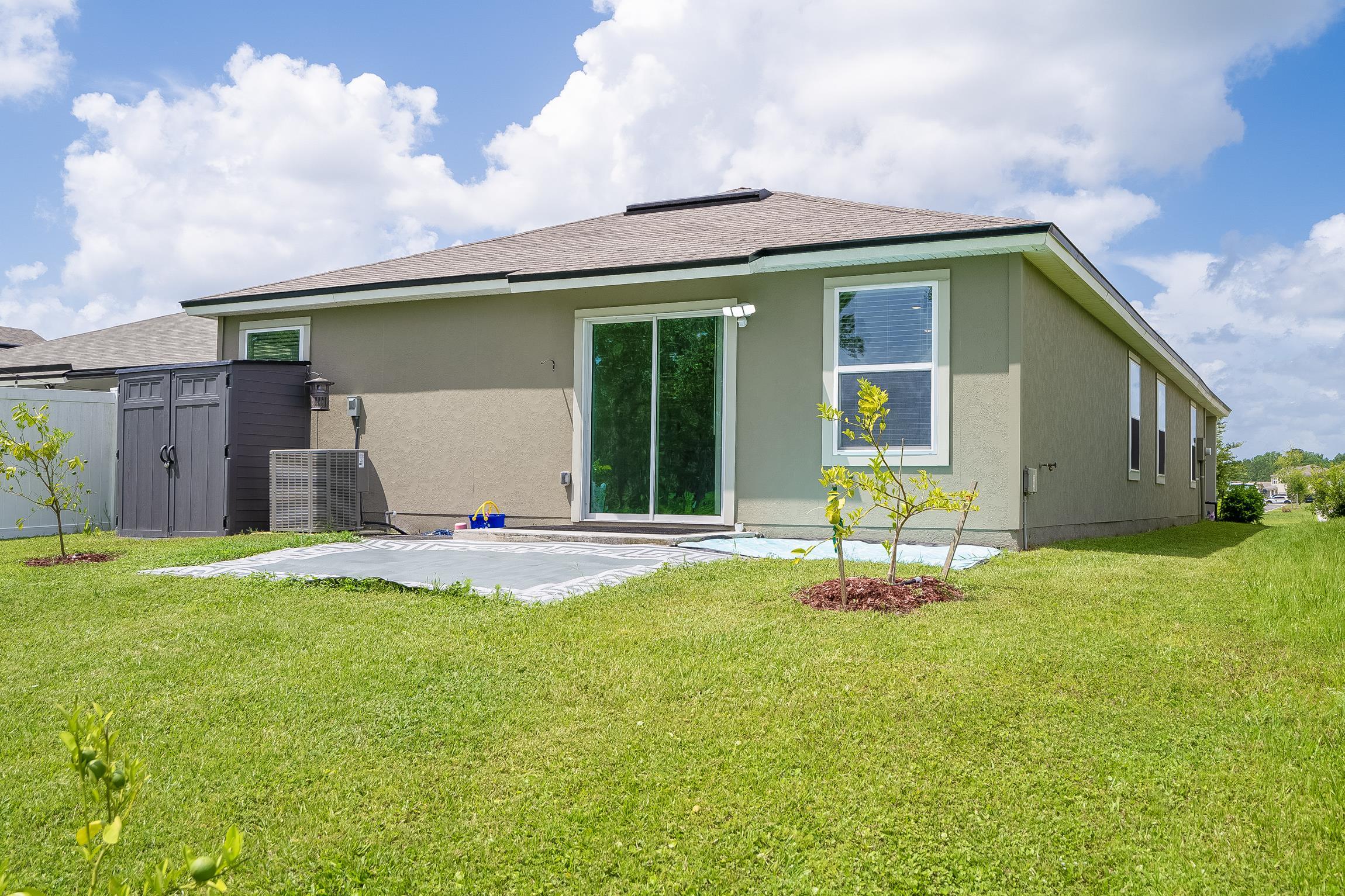 Image 36 of 77 For 2730 Oak Stream Dr