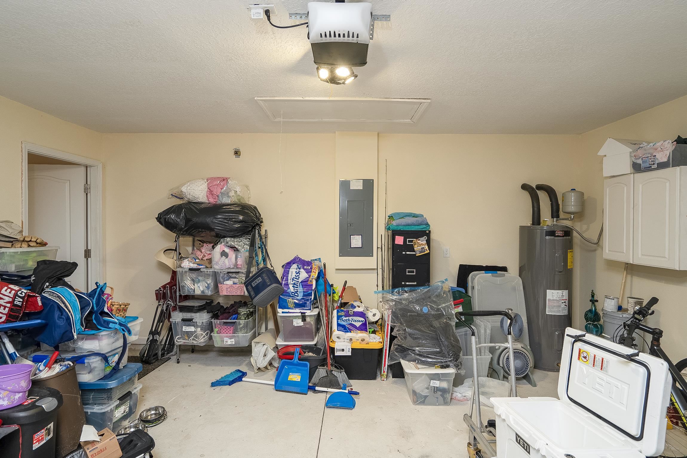 Image 51 of 77 For 2730 Oak Stream Dr