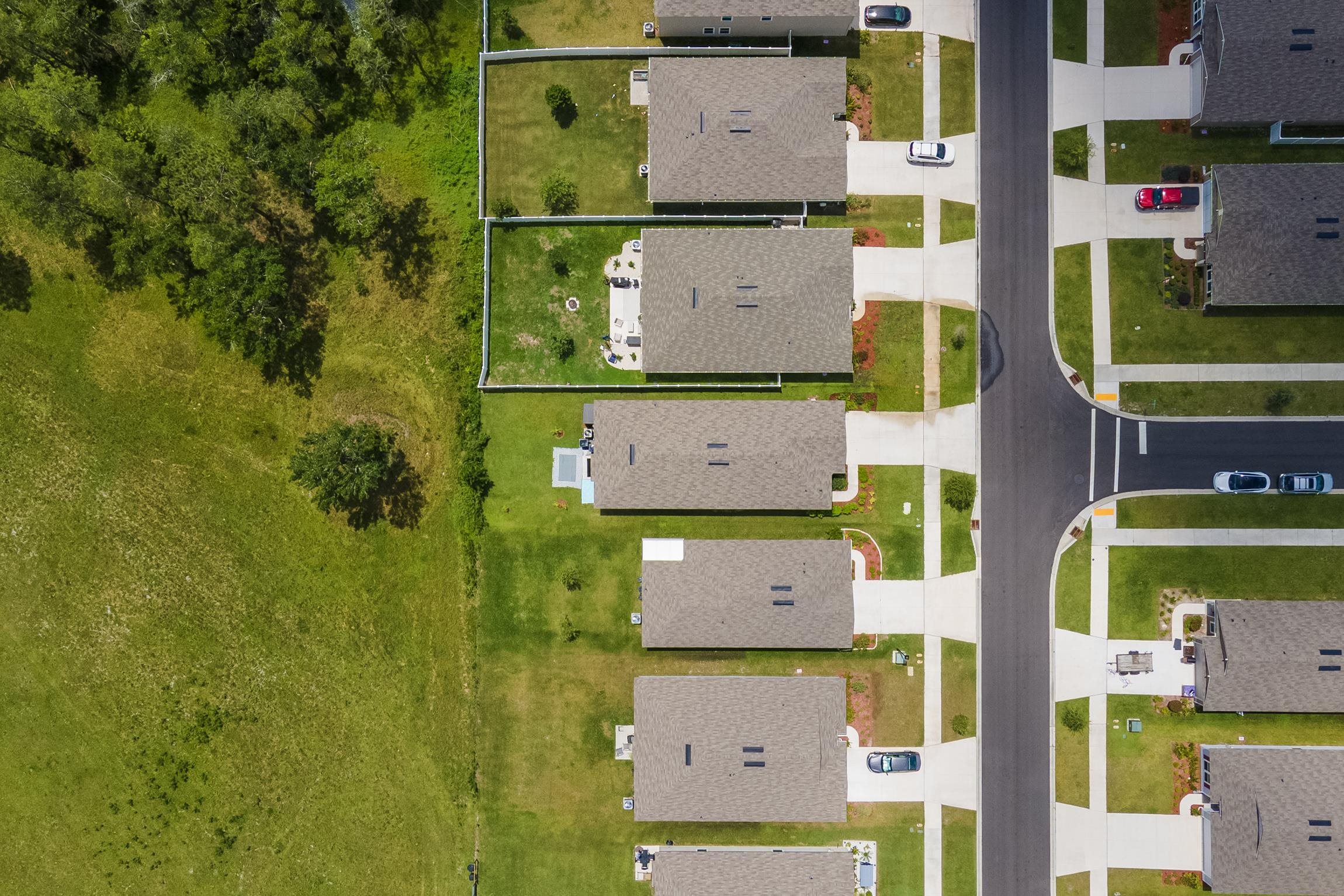 Image 62 of 77 For 2730 Oak Stream Dr