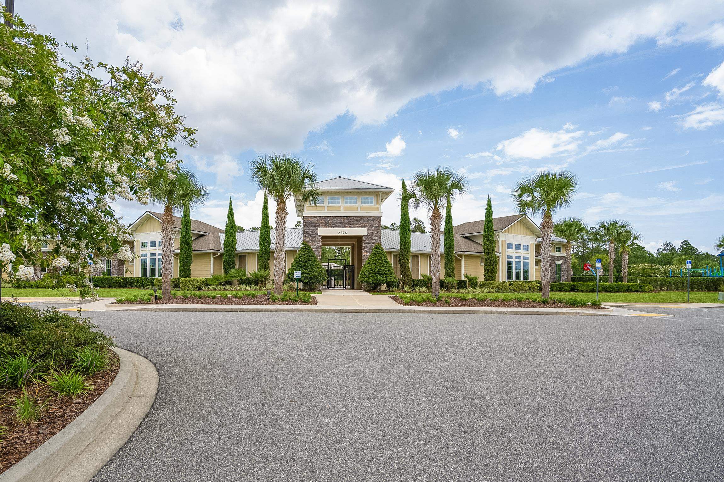 Image 65 of 77 For 2730 Oak Stream Dr