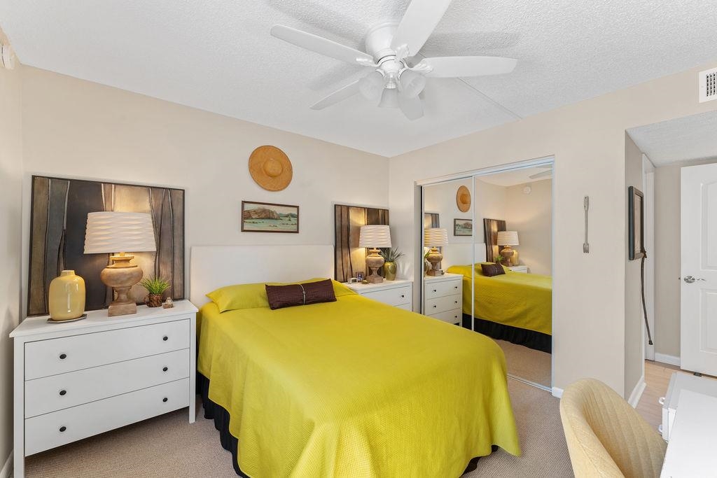 Image 22 of 48 For 11 Alcira Ct