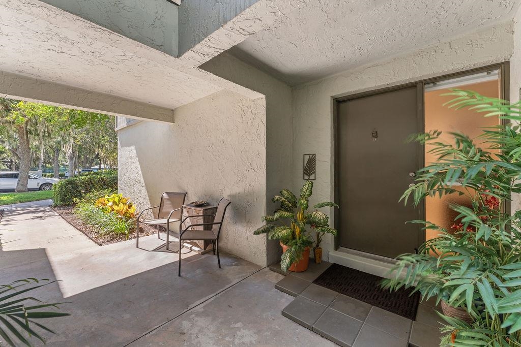 Image 4 of 48 For 11 Alcira Ct