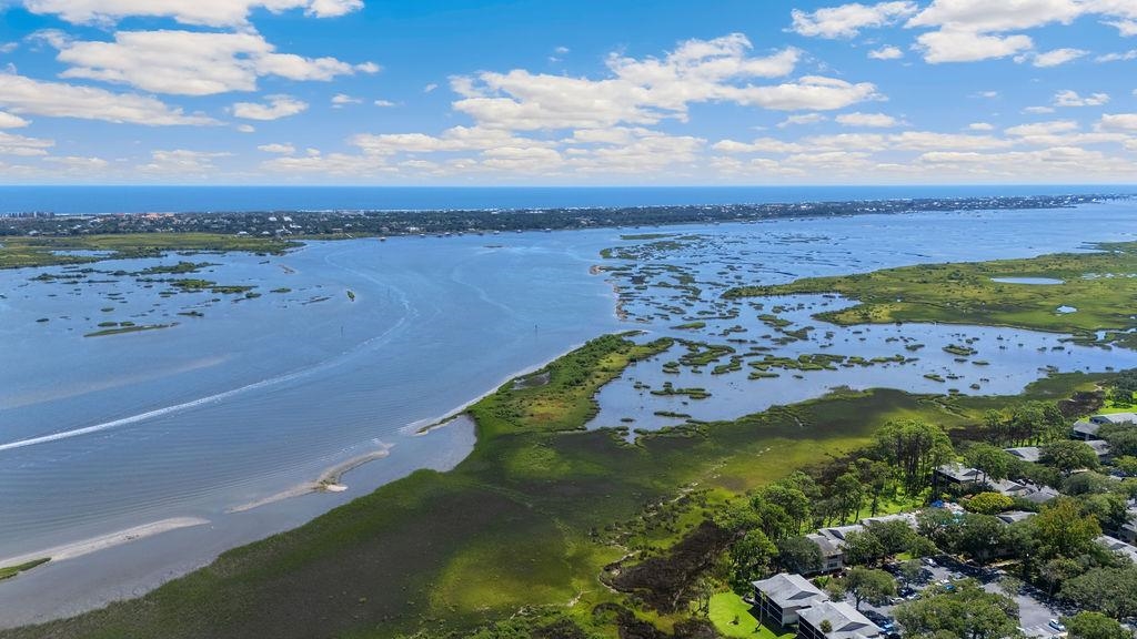 Image 42 of 48 For 11 Alcira Ct