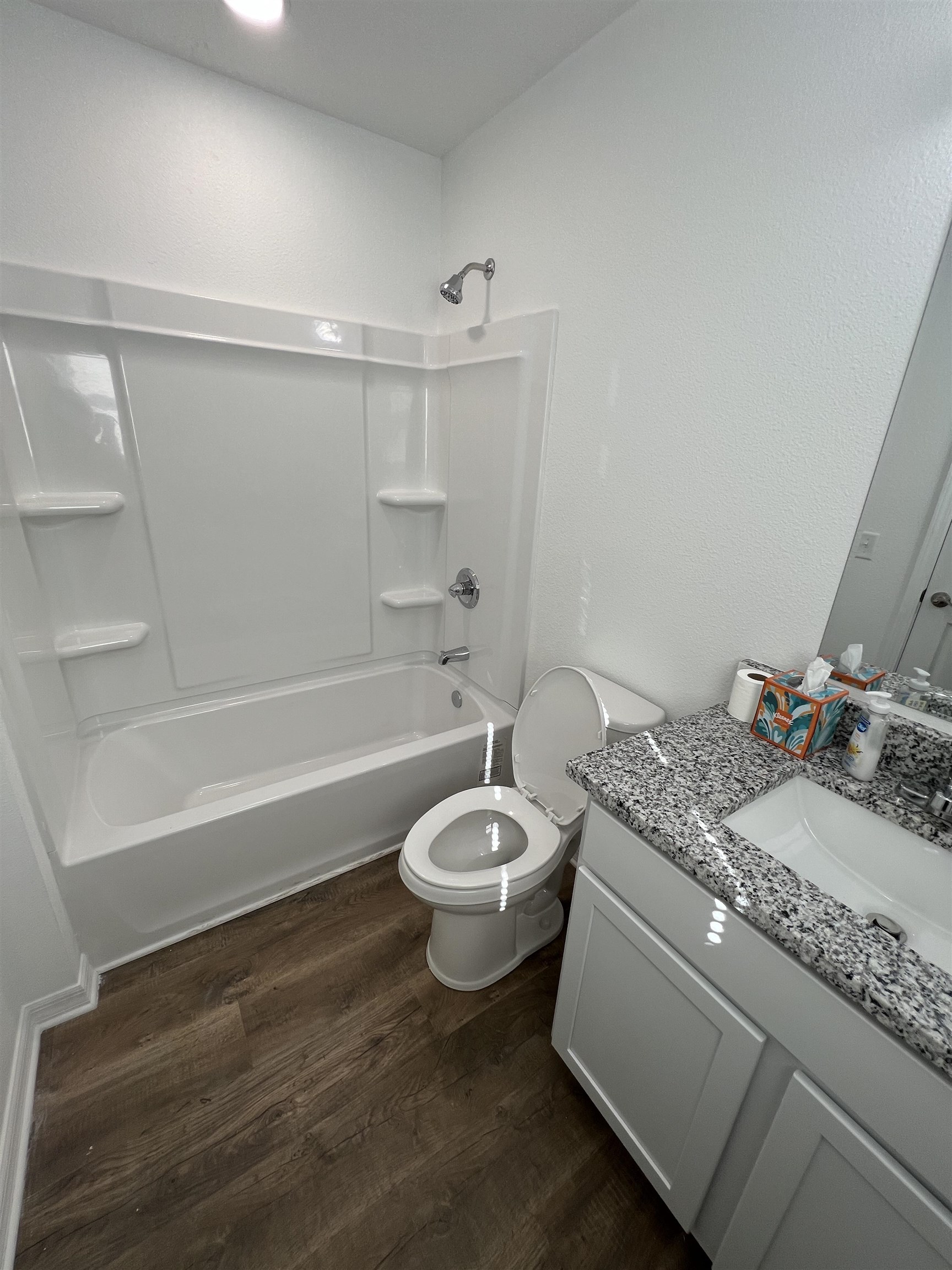 Image 32 of 50 For 97 Mcdonald Ave