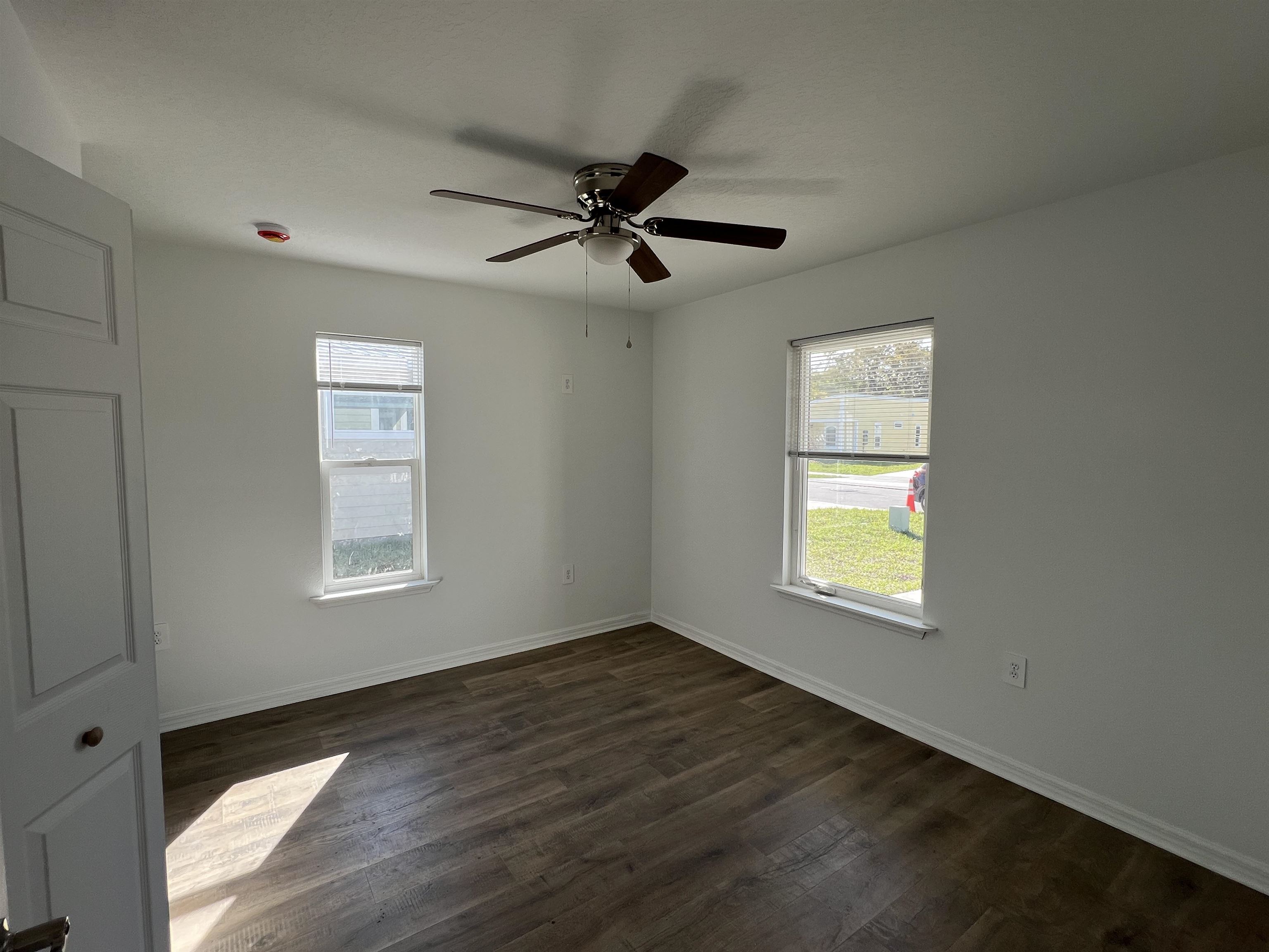 Image 40 of 50 For 97 Mcdonald Ave