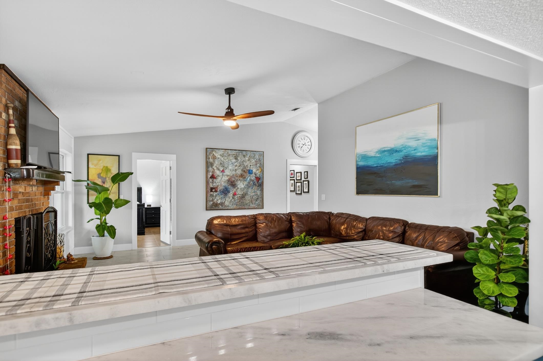 Image 20 of 68 For 27 Oakmont Circle