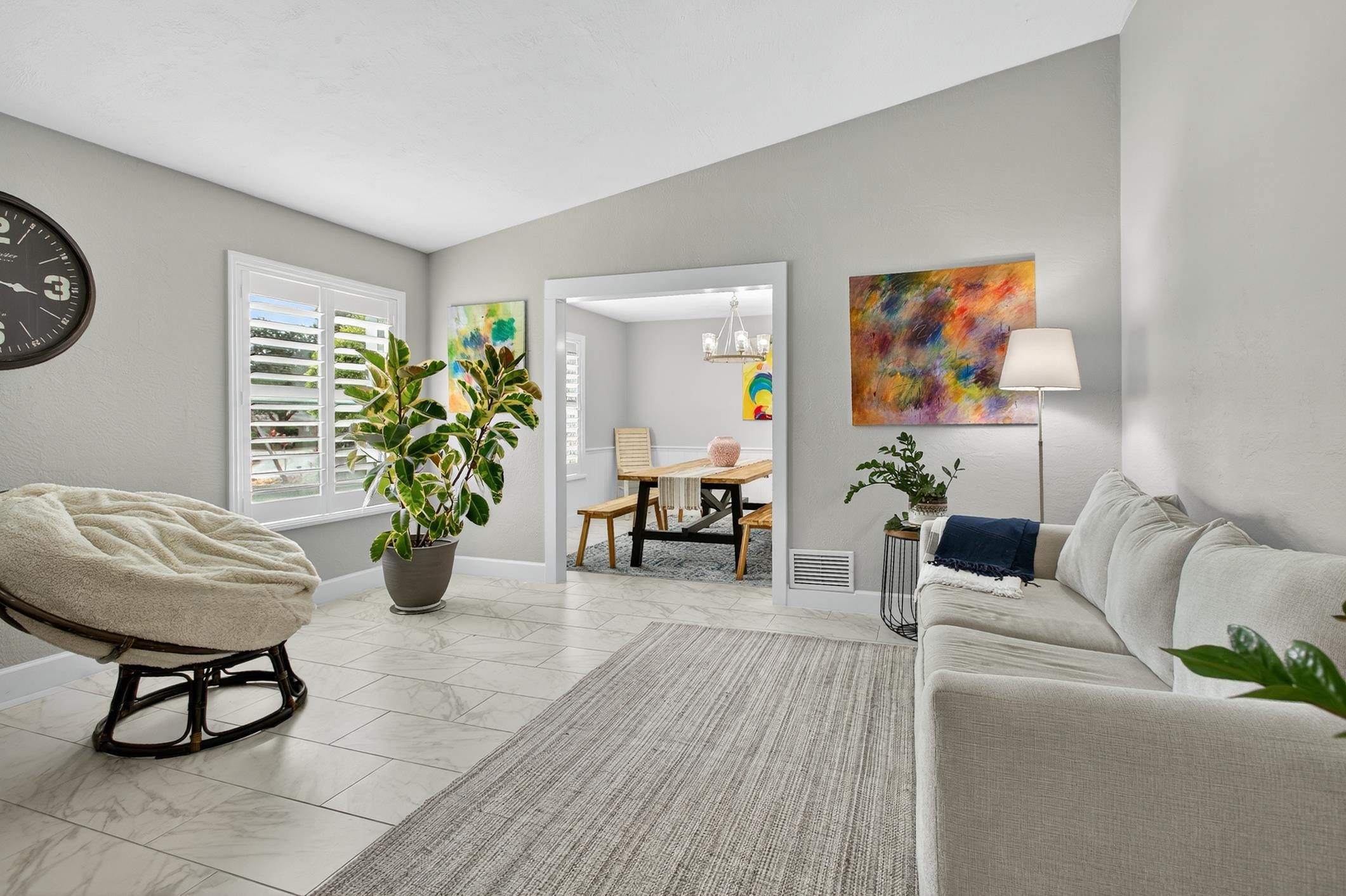 Image 9 of 68 For 27 Oakmont Circle
