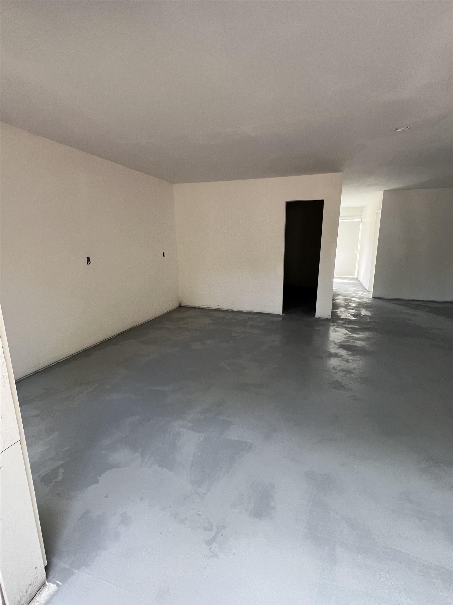 Image 33 of 48 For 23670 154th Place Ne