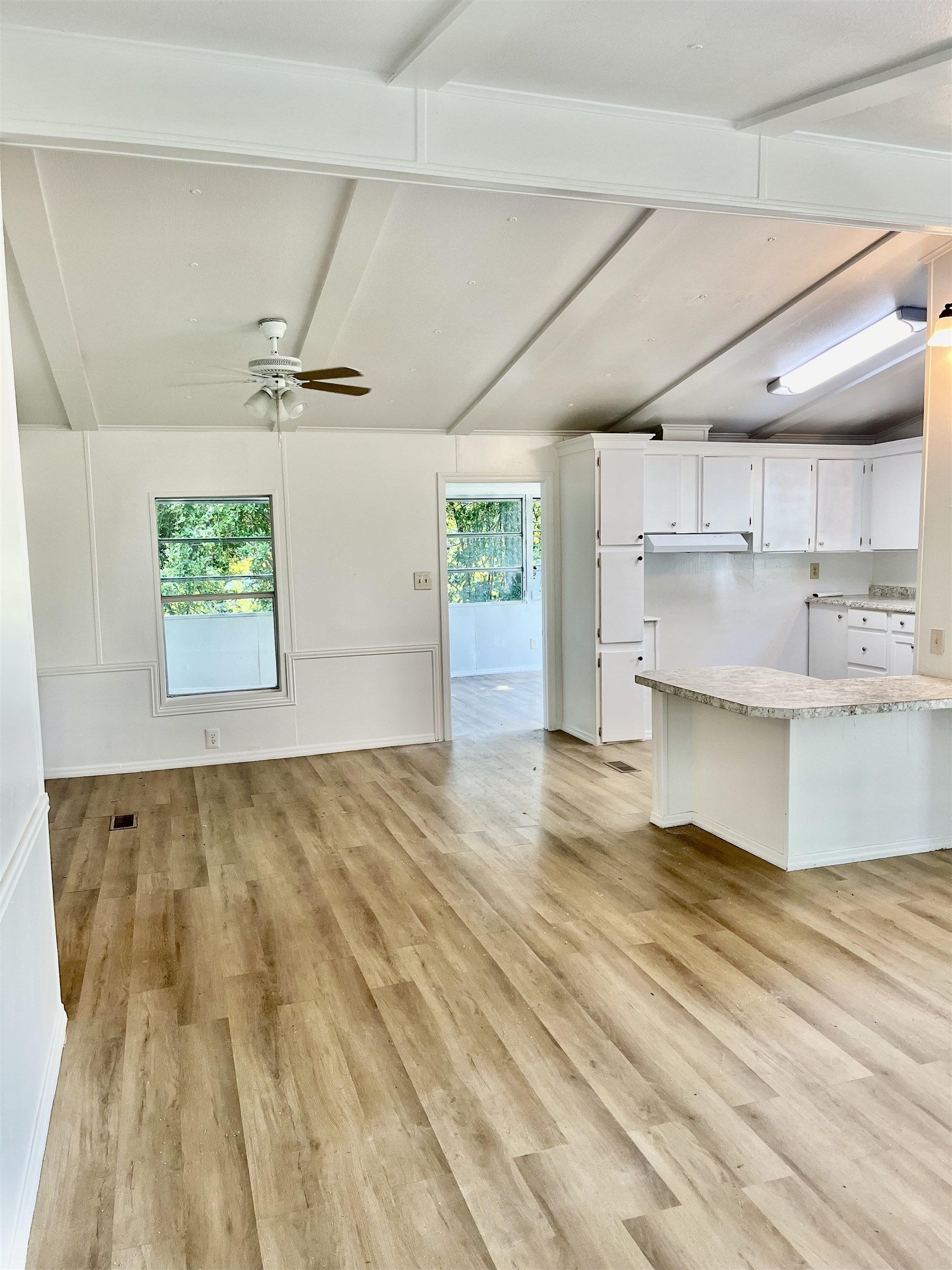 Image 7 of 48 For 23670 154th Place Ne