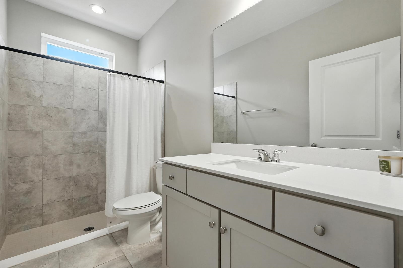 Image 4 of 52 For 141 Nighthawk Ln