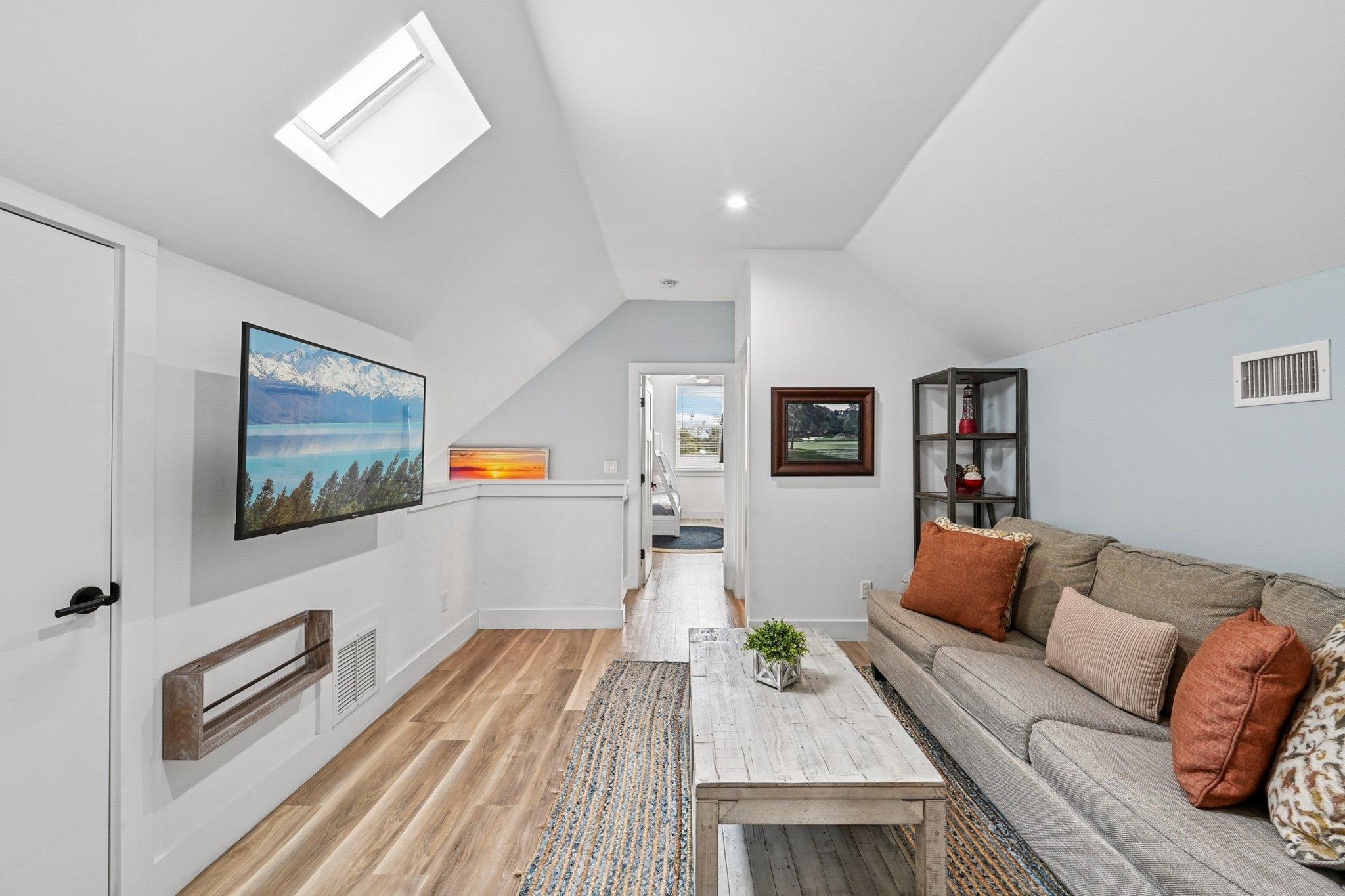 Image 29 of 48 For 43 Menendez Rd