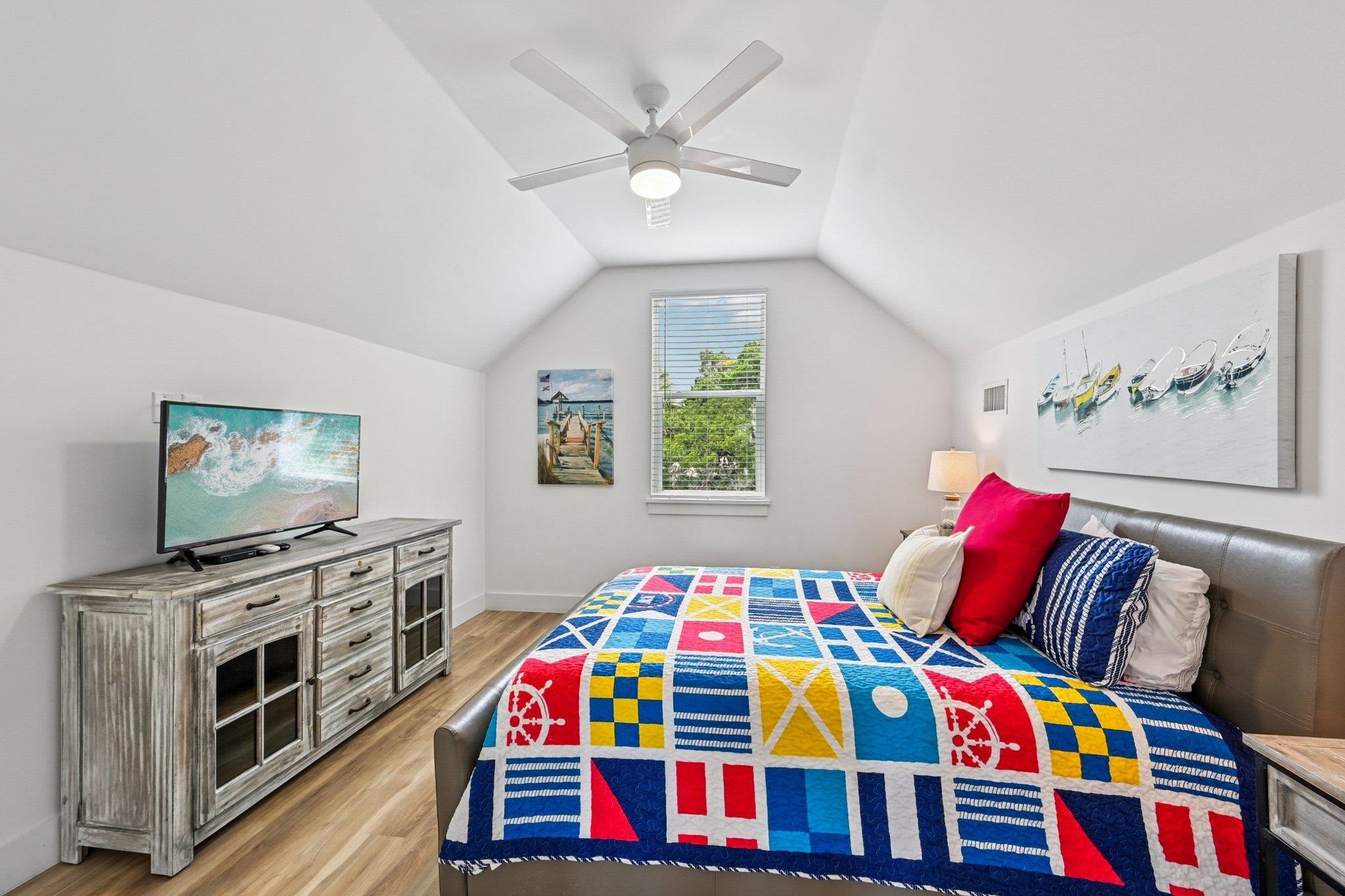 Image 31 of 48 For 43 Menendez Rd