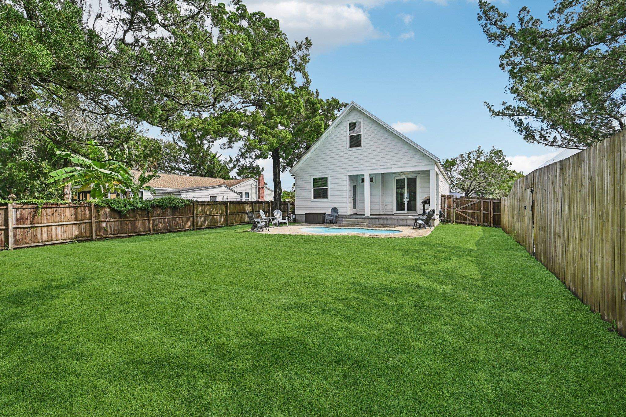 Image 41 of 48 For 43 Menendez Rd