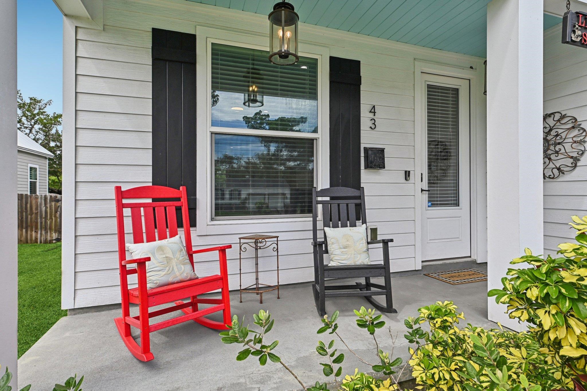 Image 5 of 48 For 43 Menendez Rd