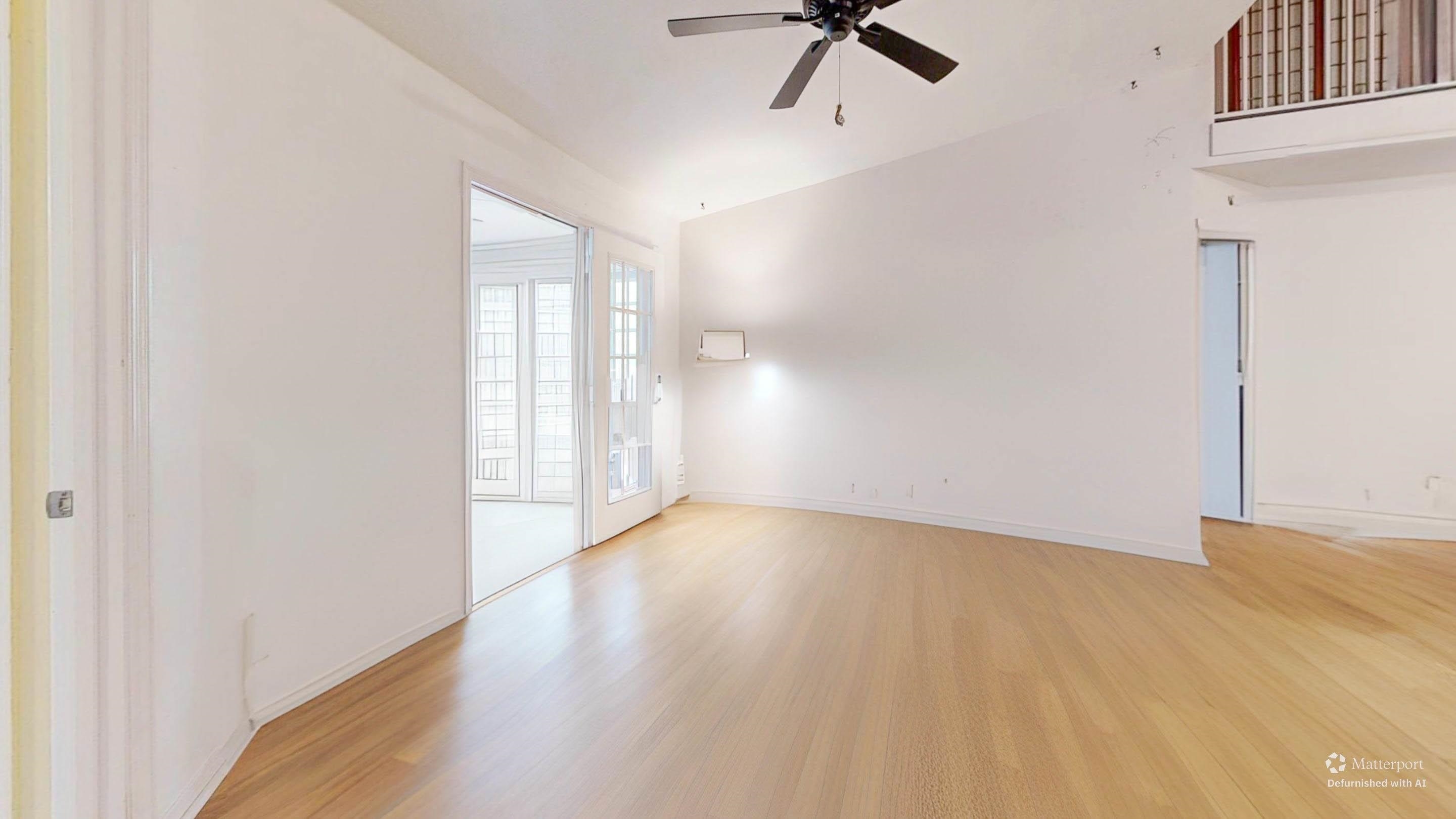 Image 6 of 42 For 37203 Harbour Vista Cir  37203