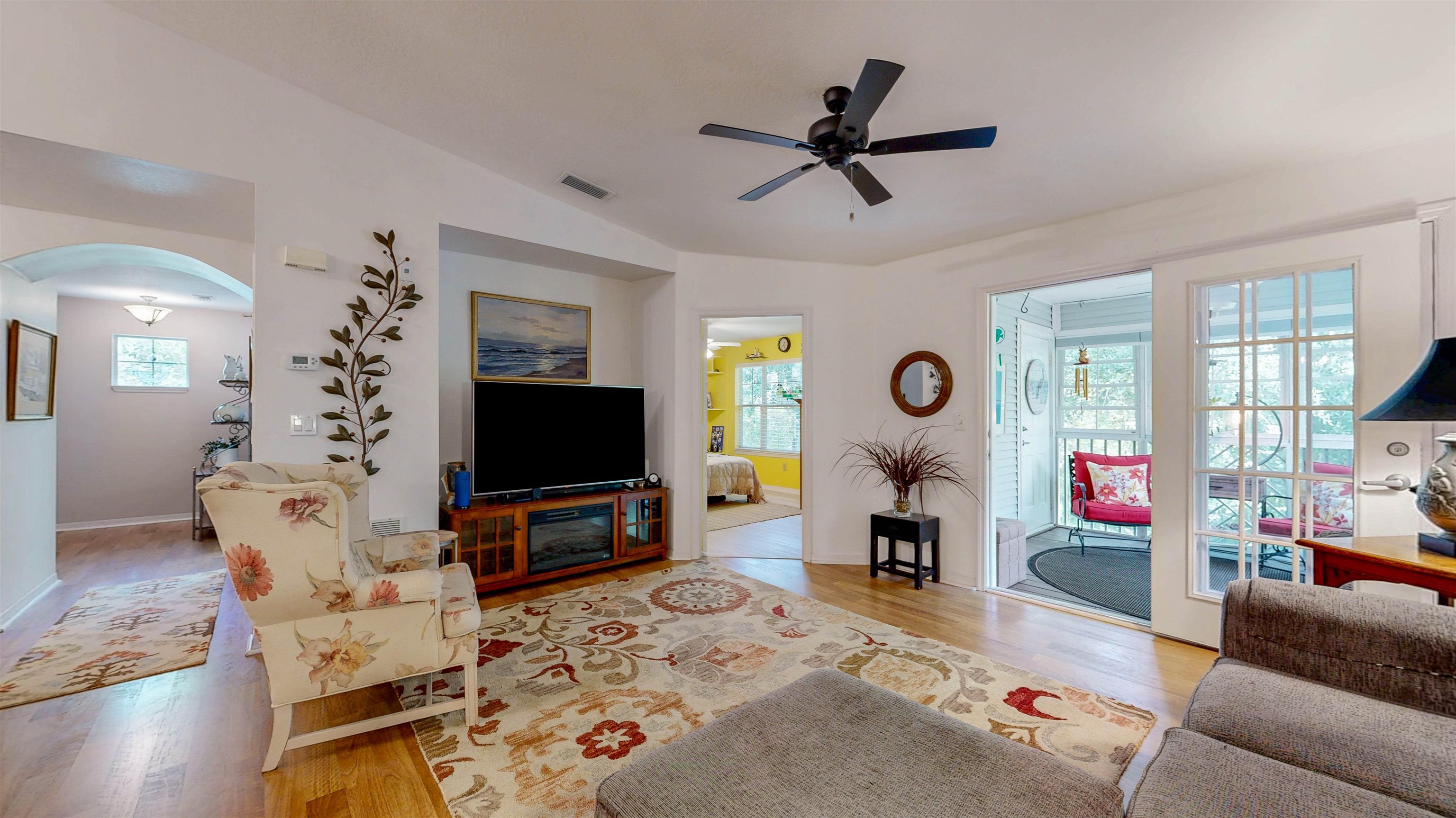 Image 8 of 42 For 37203 Harbour Vista Cir  37203
