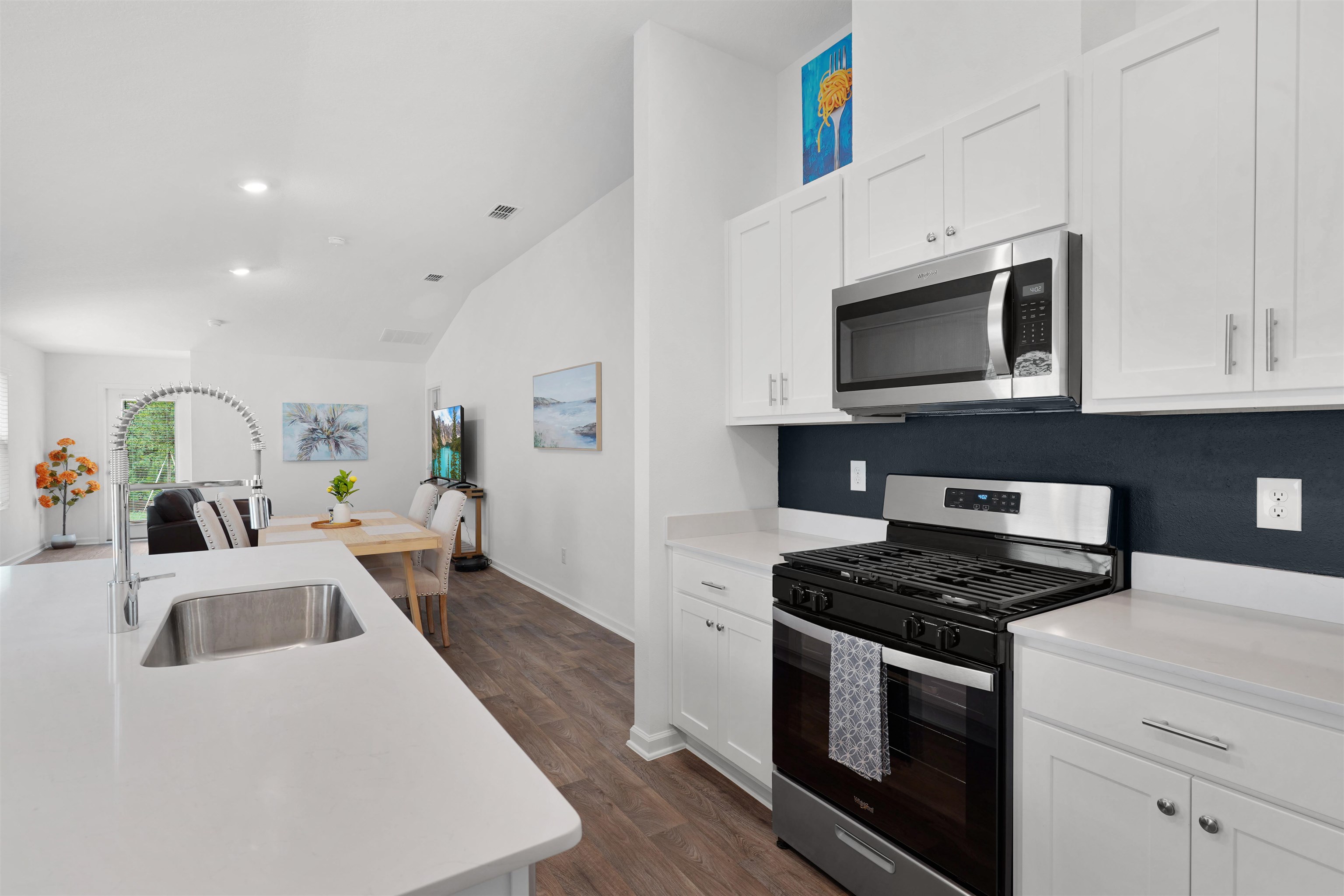 Image 11 of 42 For 861 Orellana Road