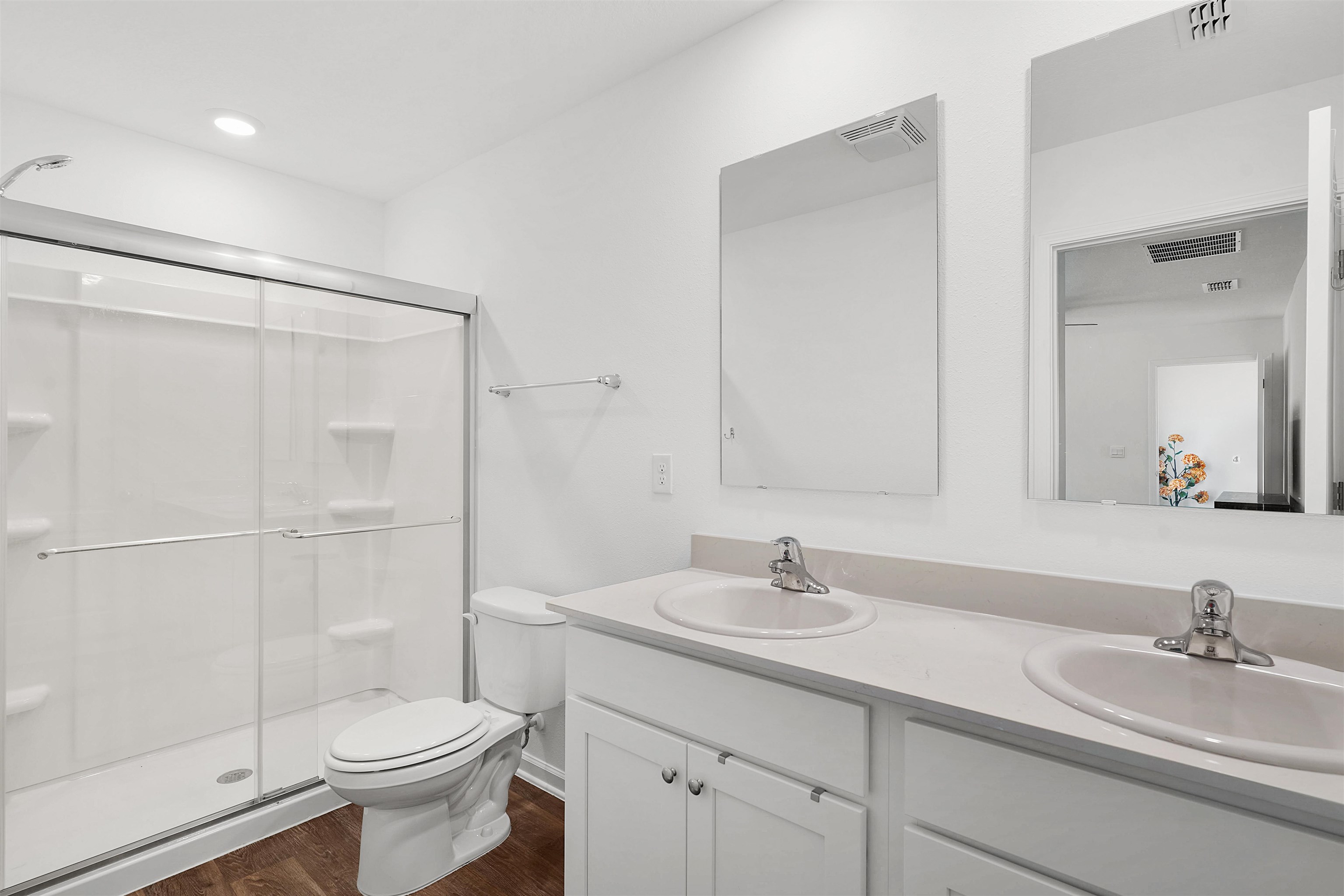 Image 14 of 42 For 861 Orellana Road